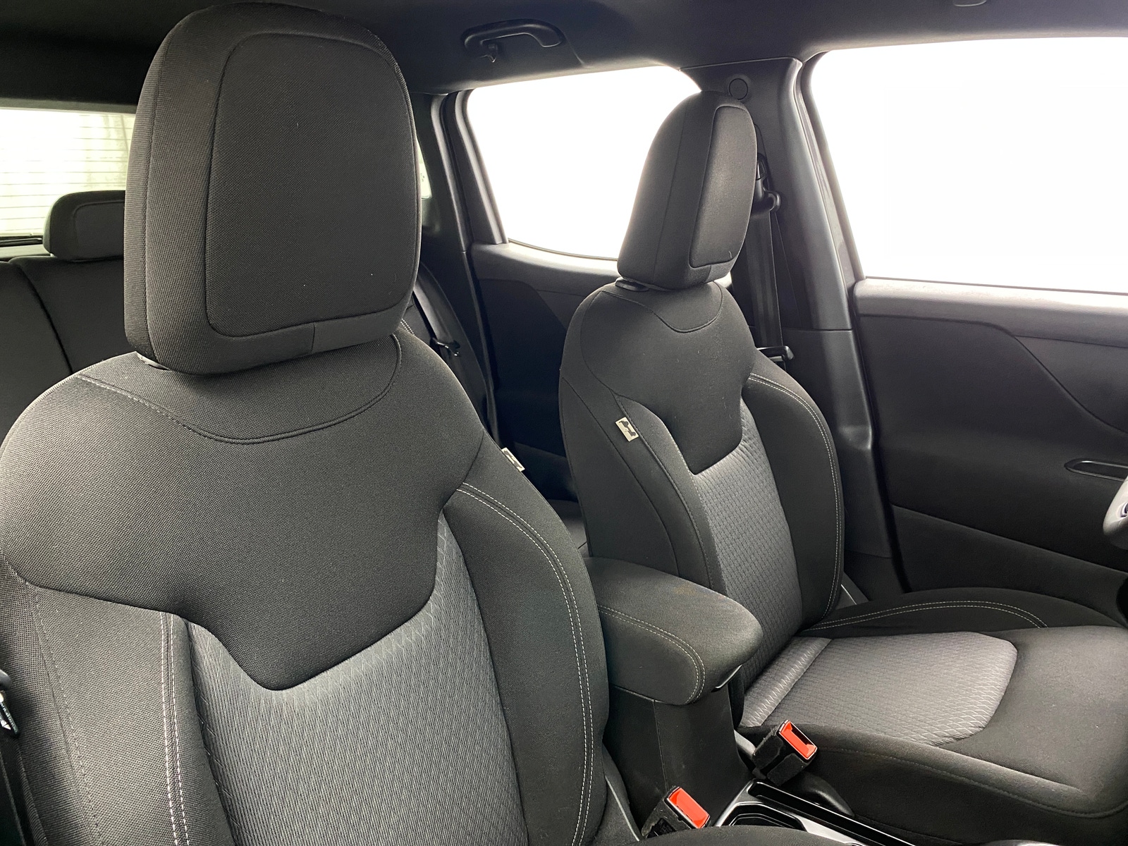Thumbnail: 2021 Jeep Renegade - 2