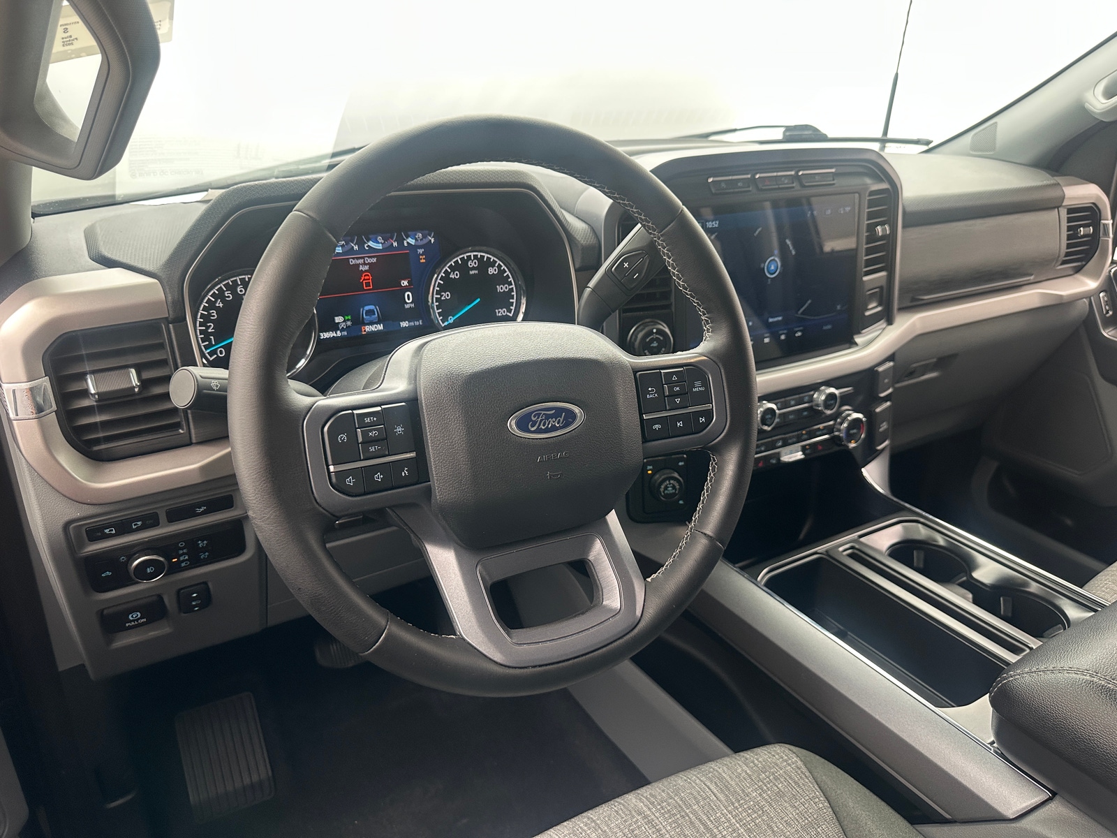 Thumbnail: 2023 Ford Econoline - 3