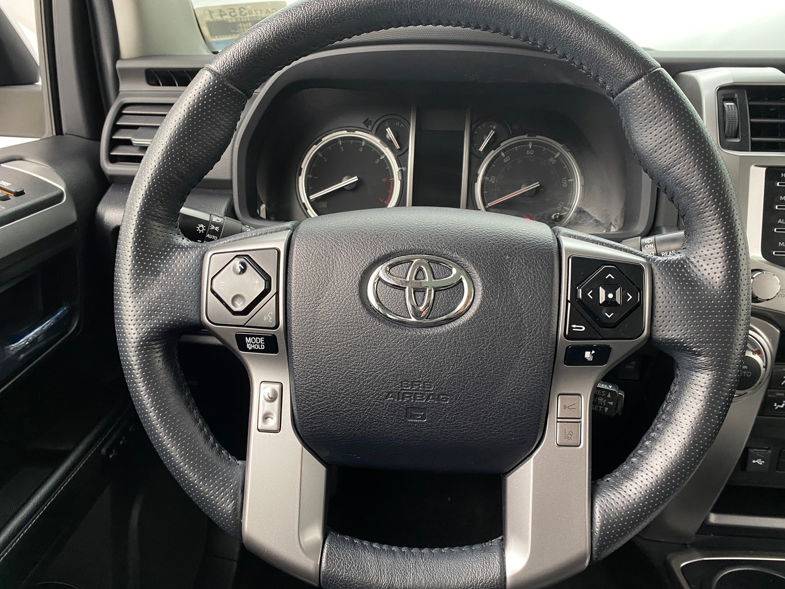 Thumbnail: 2023 Toyota 4Runner - 4