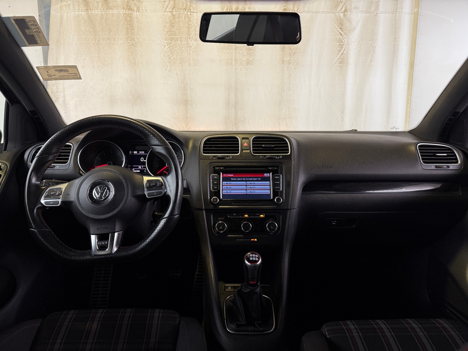 Thumbnail: 2013 Volkswagen Golf - 3