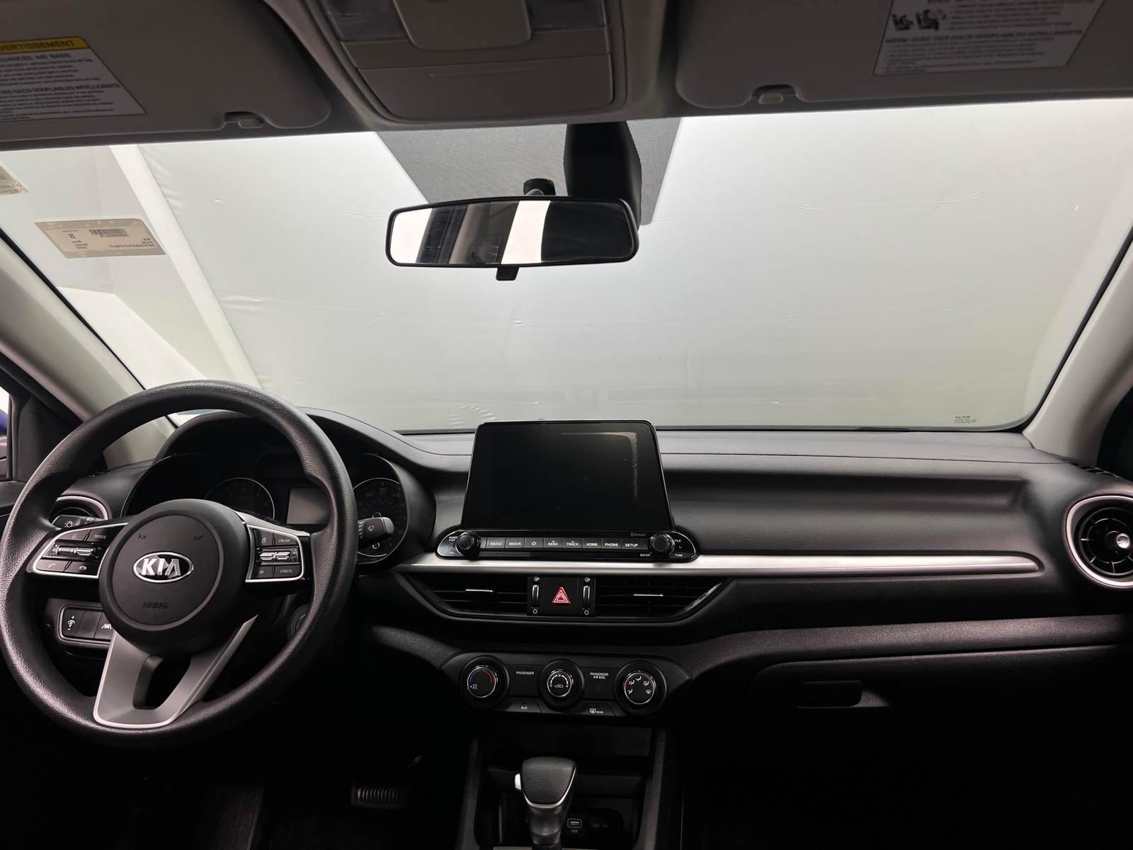 Thumbnail: 2020 Kia Forte - 3
