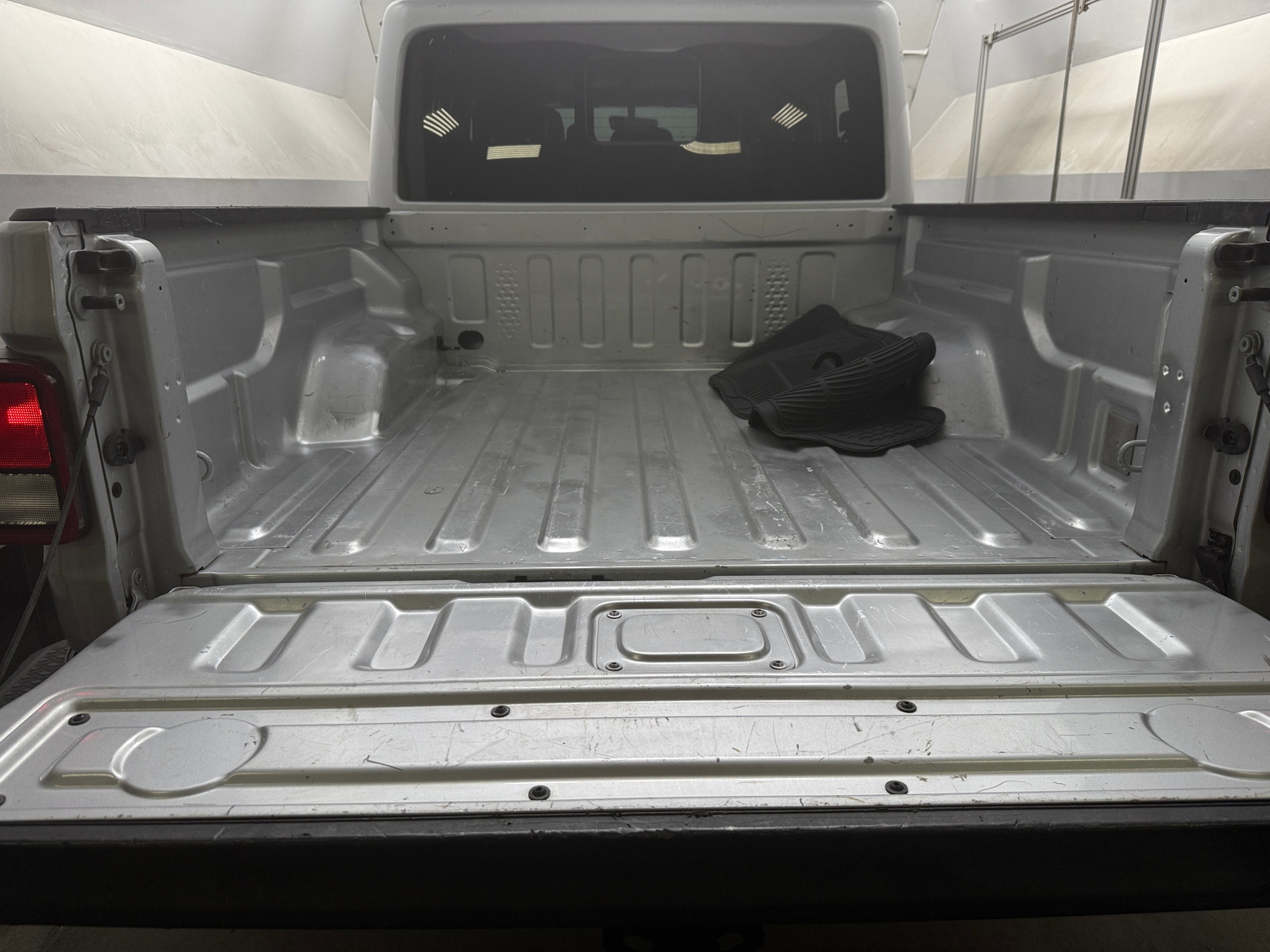 Thumbnail: 2022 Jeep Gladiator - 6
