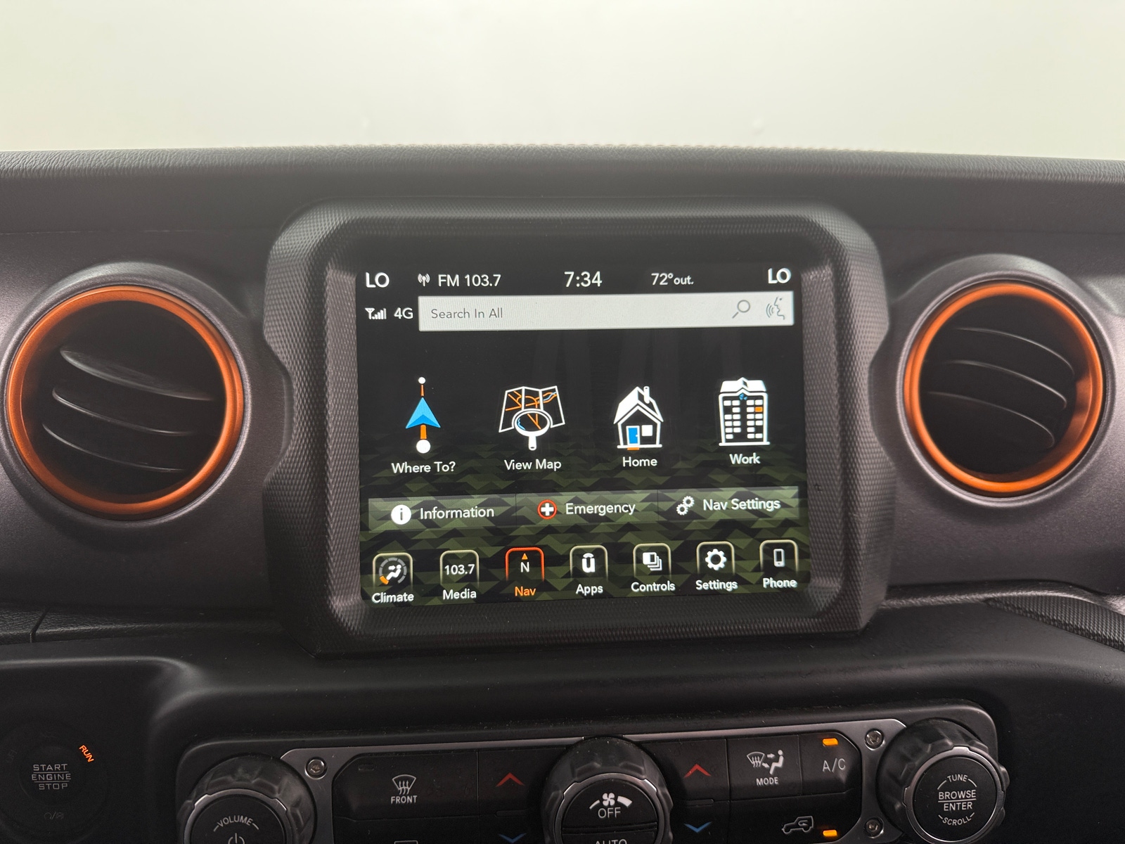 Thumbnail: 2022 Jeep Gladiator - 3