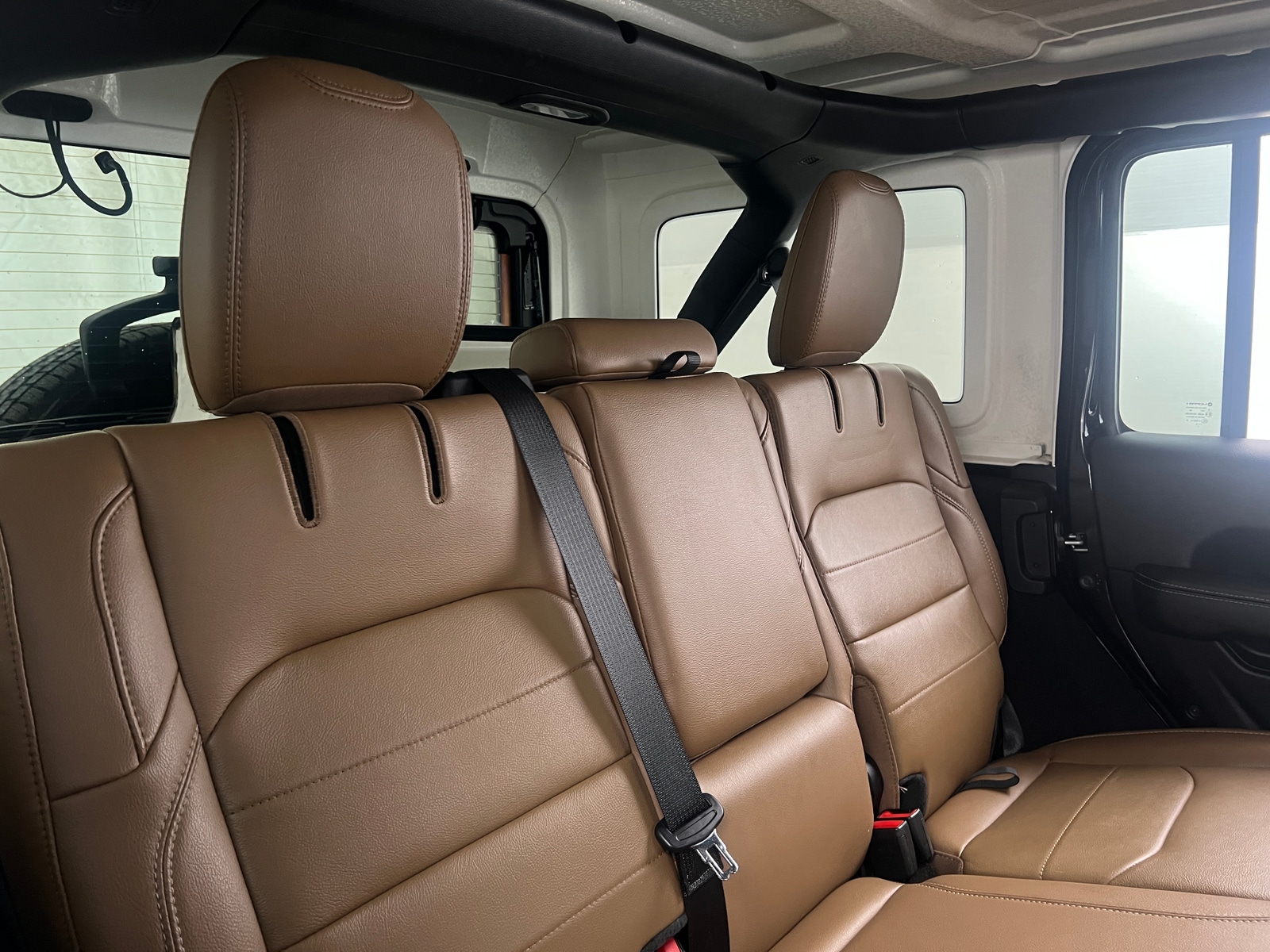 Thumbnail: 2022 Jeep Wrangler - 5