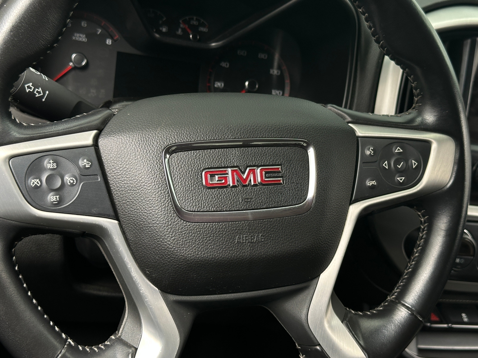 Thumbnail: 2016 GMC Canyon - 5