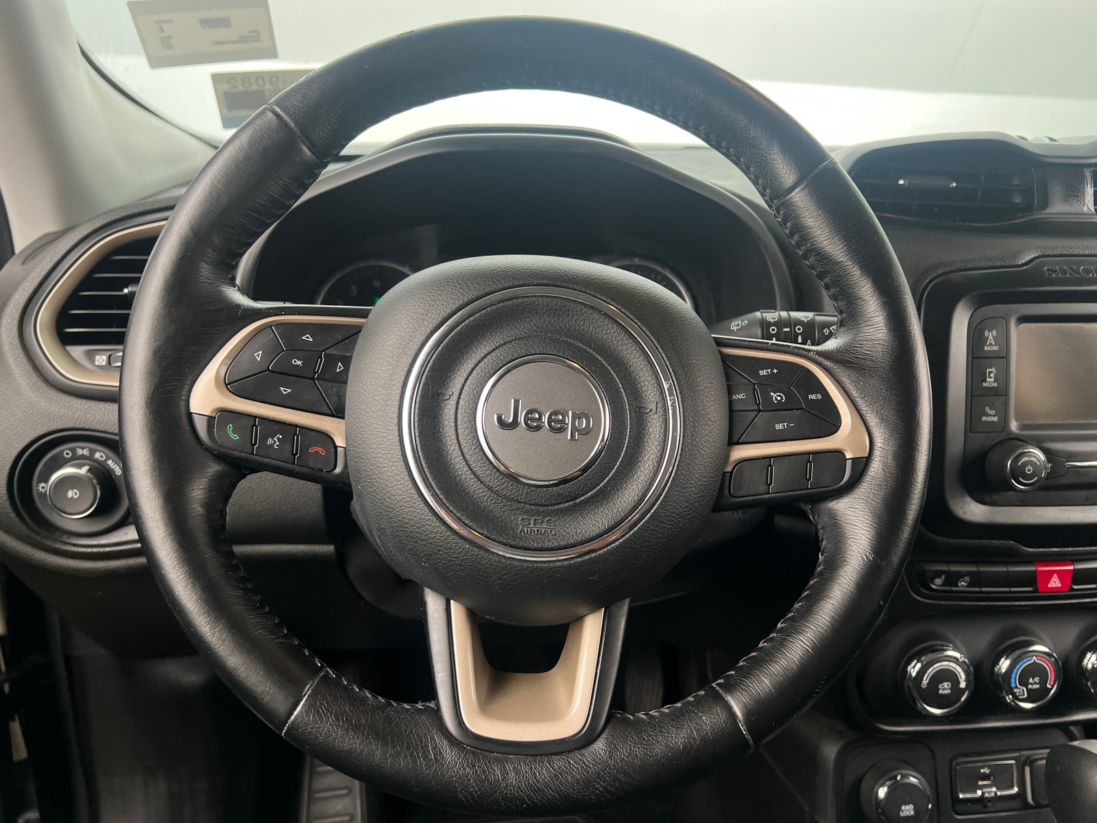 Thumbnail: 2017 Jeep Renegade - 5