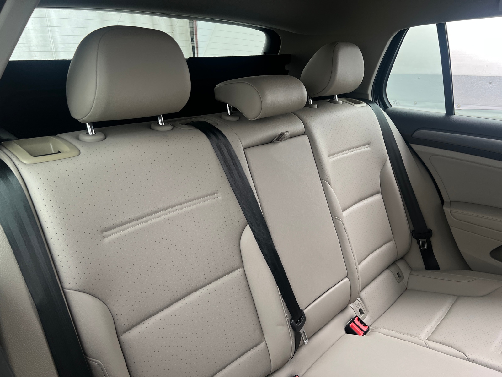 Thumbnail: 2019 Volkswagen Golf - 5