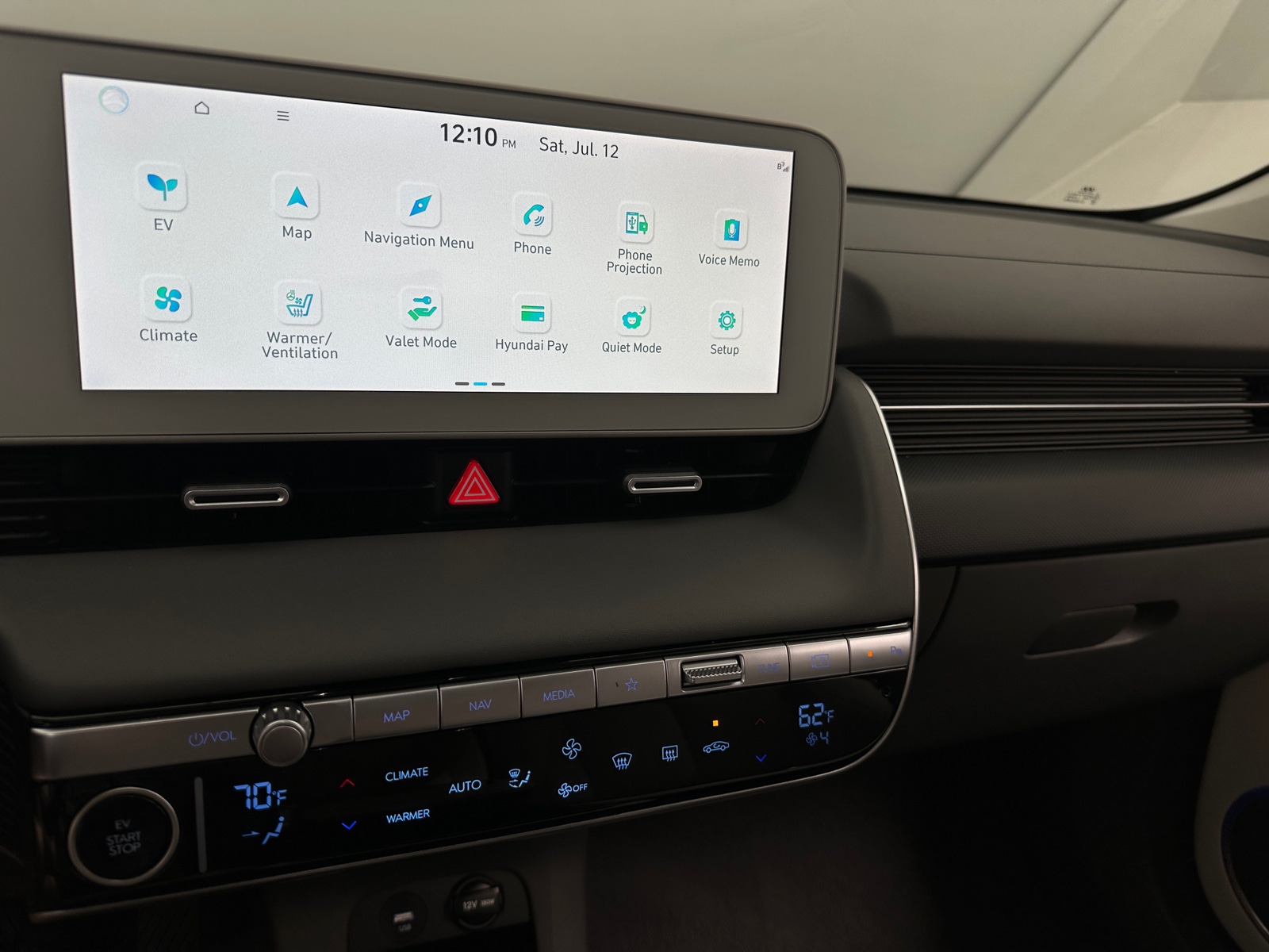 Thumbnail: 2023 Hyundai Ioniq 5 - 3