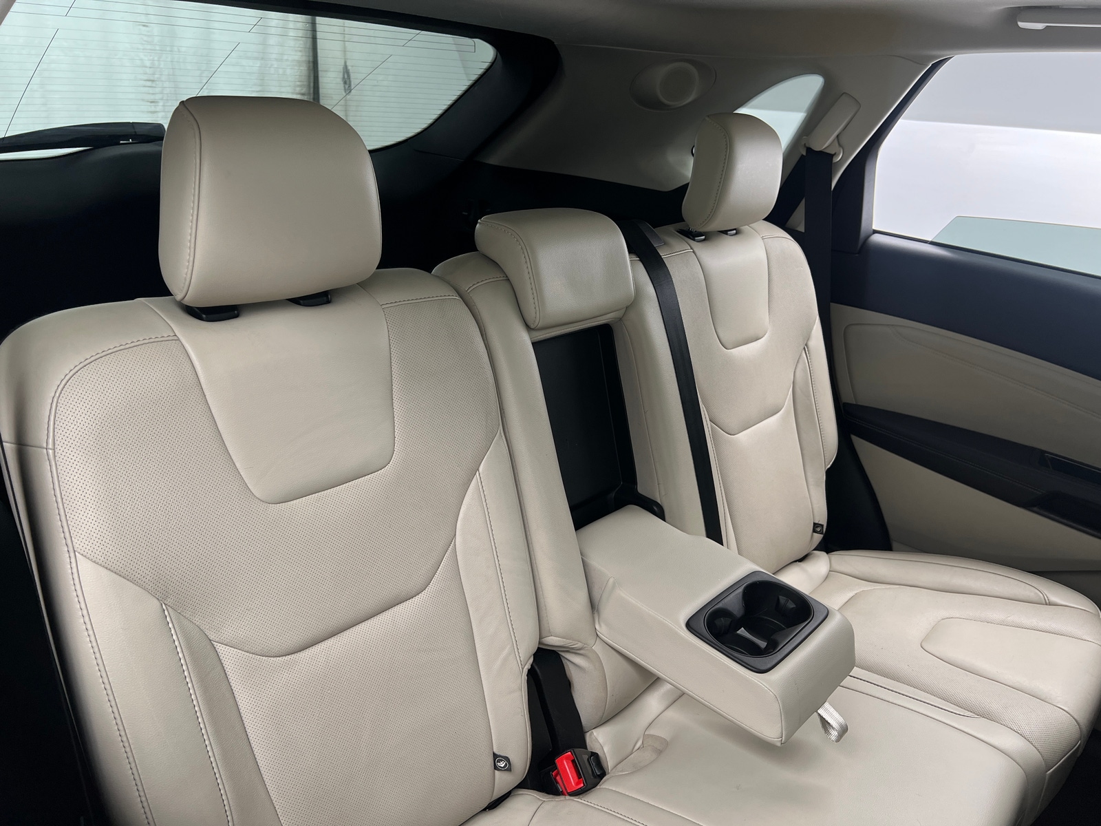 Thumbnail: 2019 Ford Edge - 5