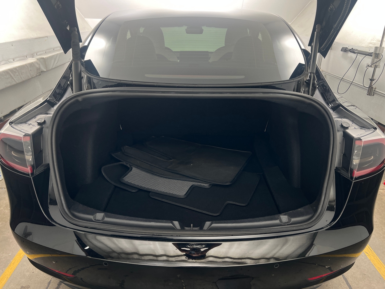 Thumbnail: 2021 Tesla Model 3 - 6