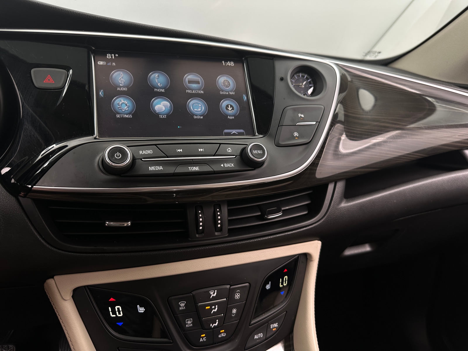 Thumbnail: 2020 Buick Envision - 3