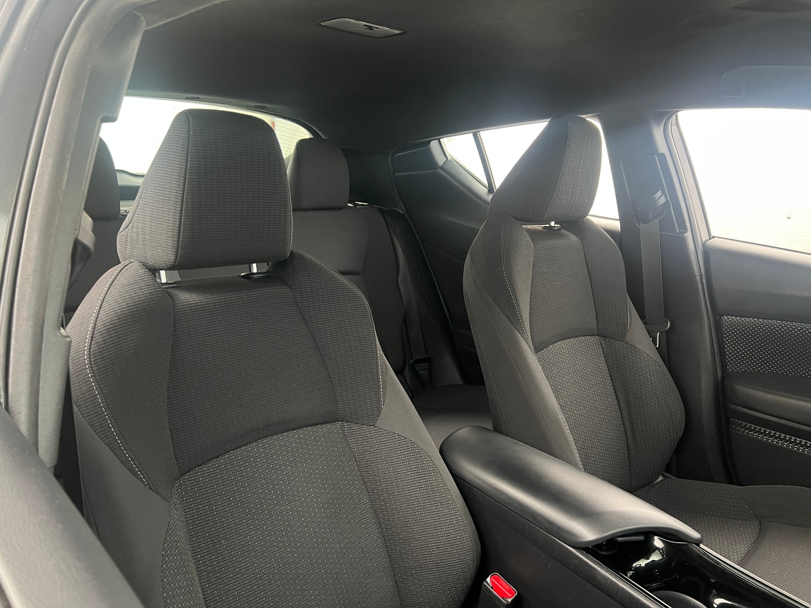 Thumbnail: 2019 Toyota C-HR - 2
