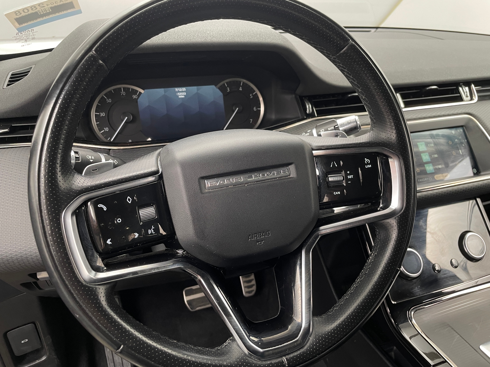 Thumbnail: 2021 Land Rover Range Rover Evoque - 4