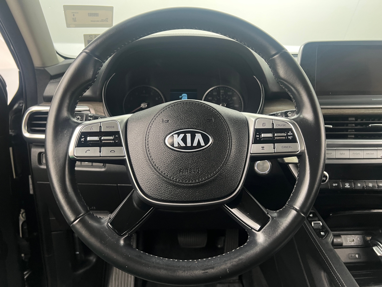 Thumbnail: 2021 Kia Telluride - 4