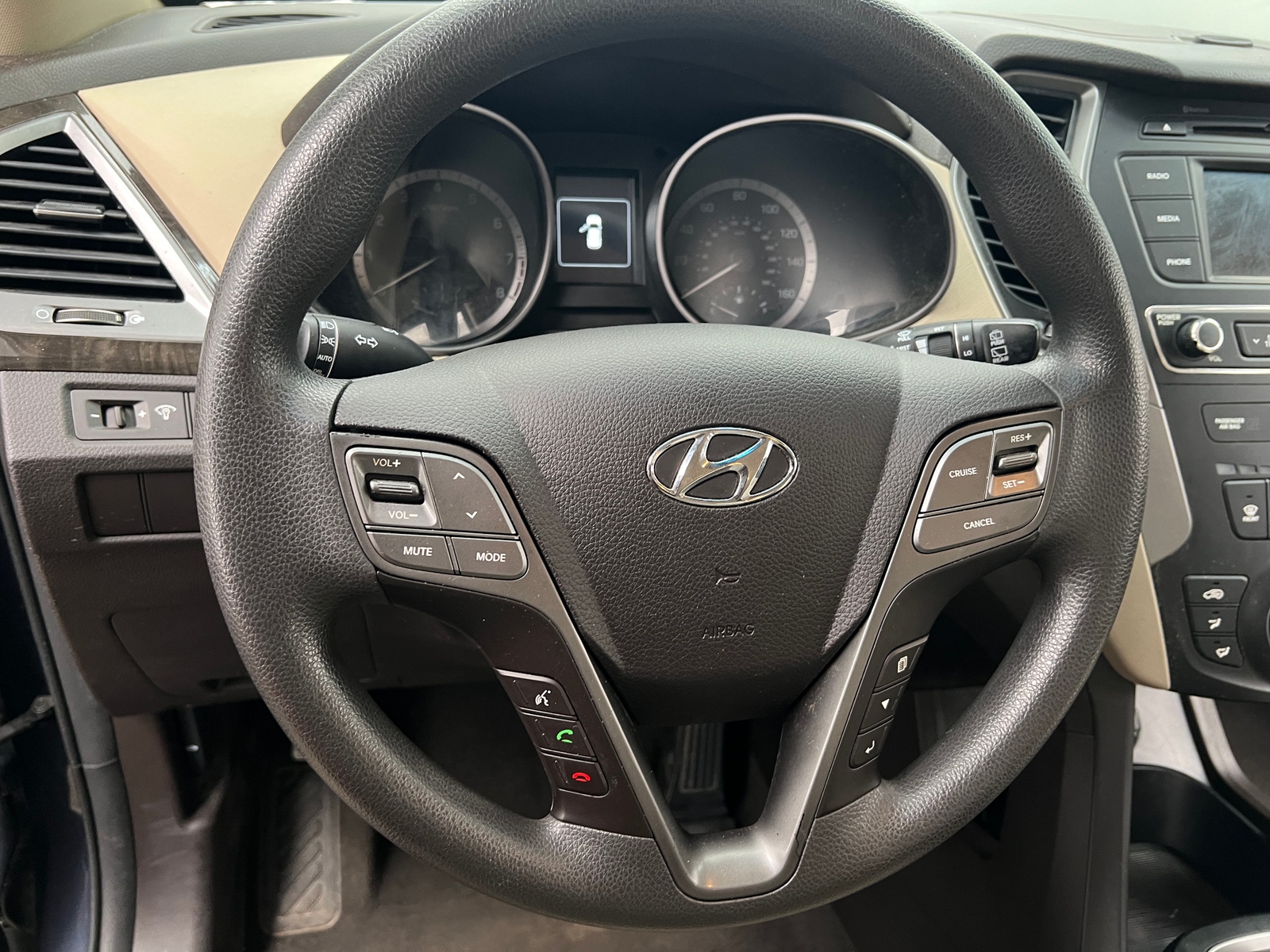 Thumbnail: 2018 Hyundai Santa Fe - 5