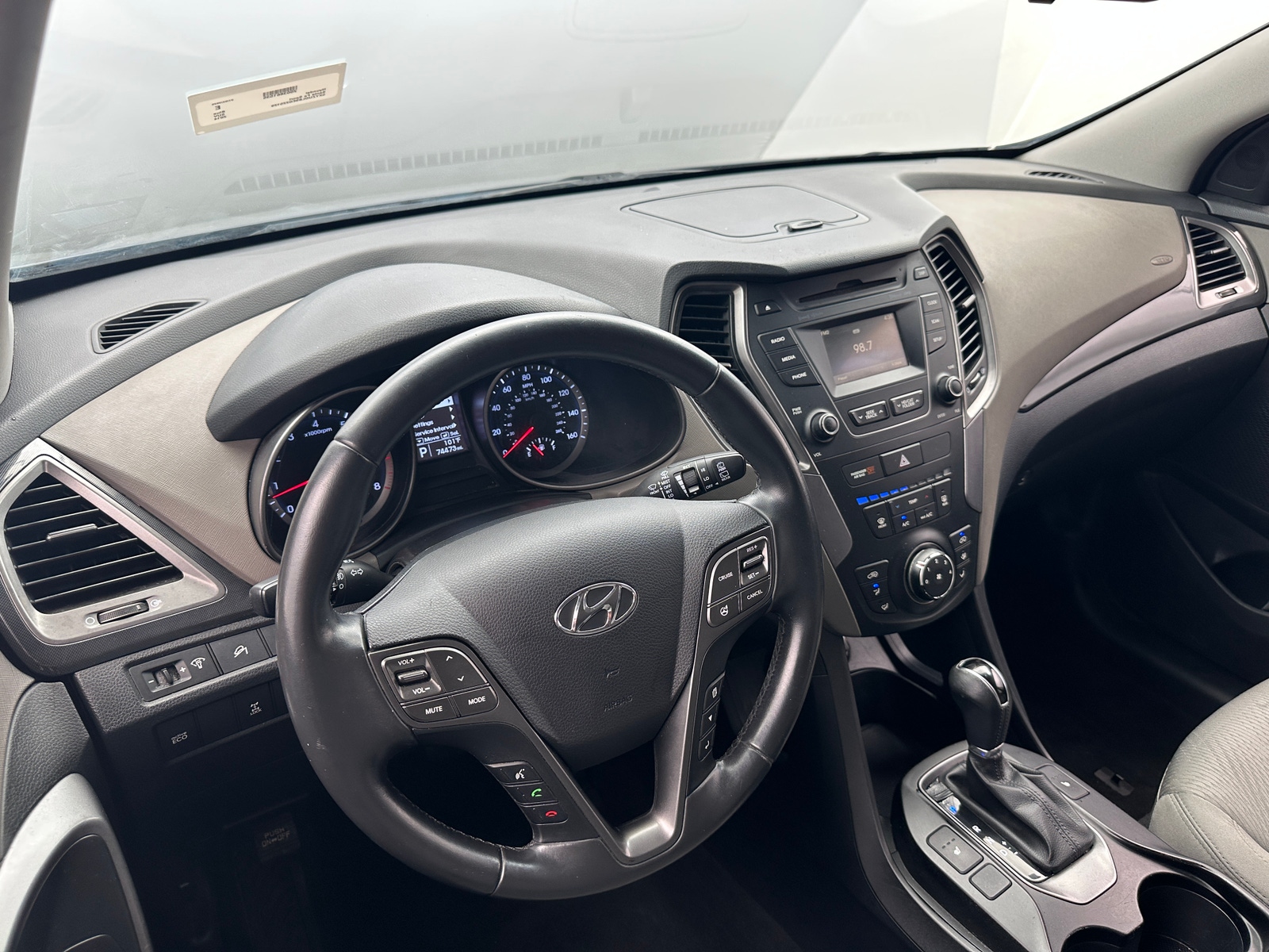 Thumbnail: 2014 Hyundai Santa Fe - 3