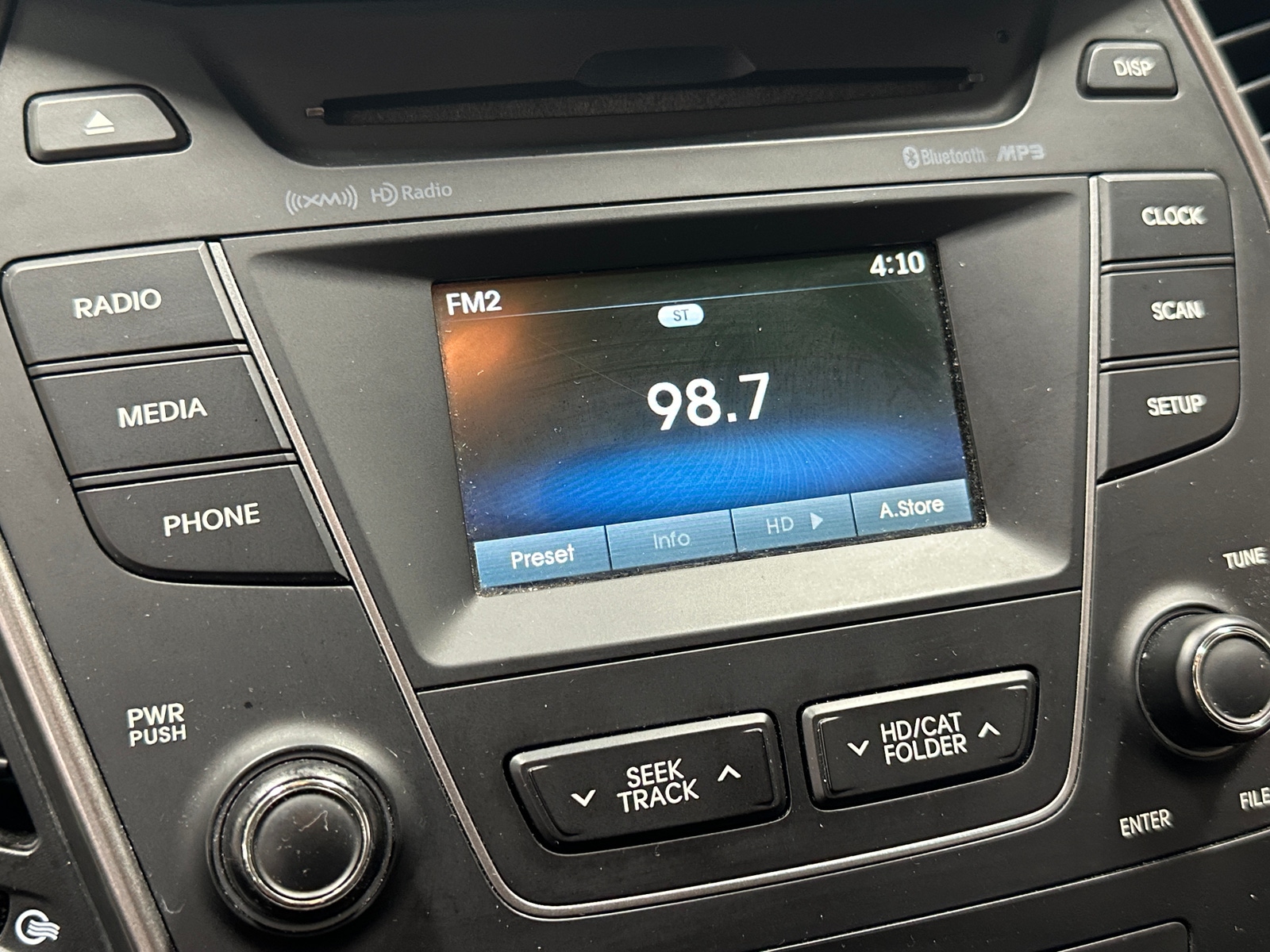Thumbnail: 2014 Hyundai Santa Fe - 4