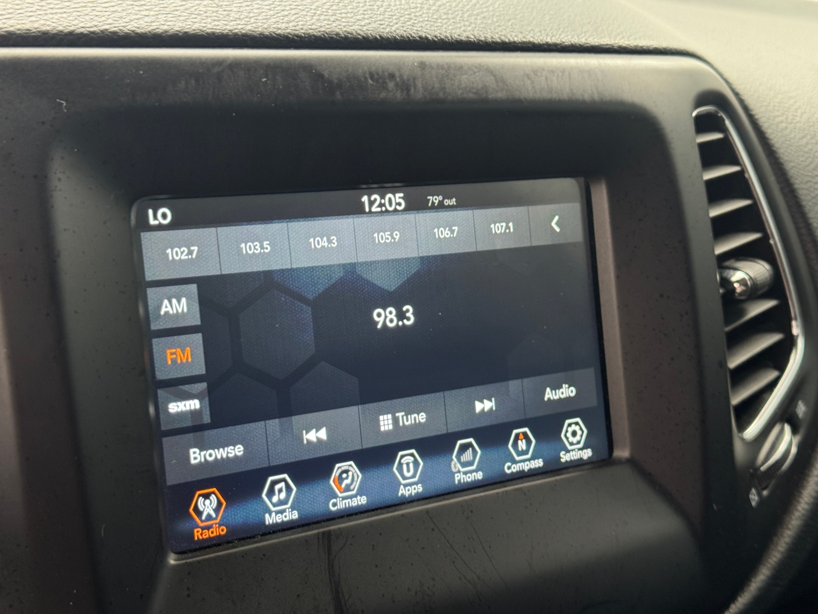 Thumbnail: 2018 Jeep Compass - 4