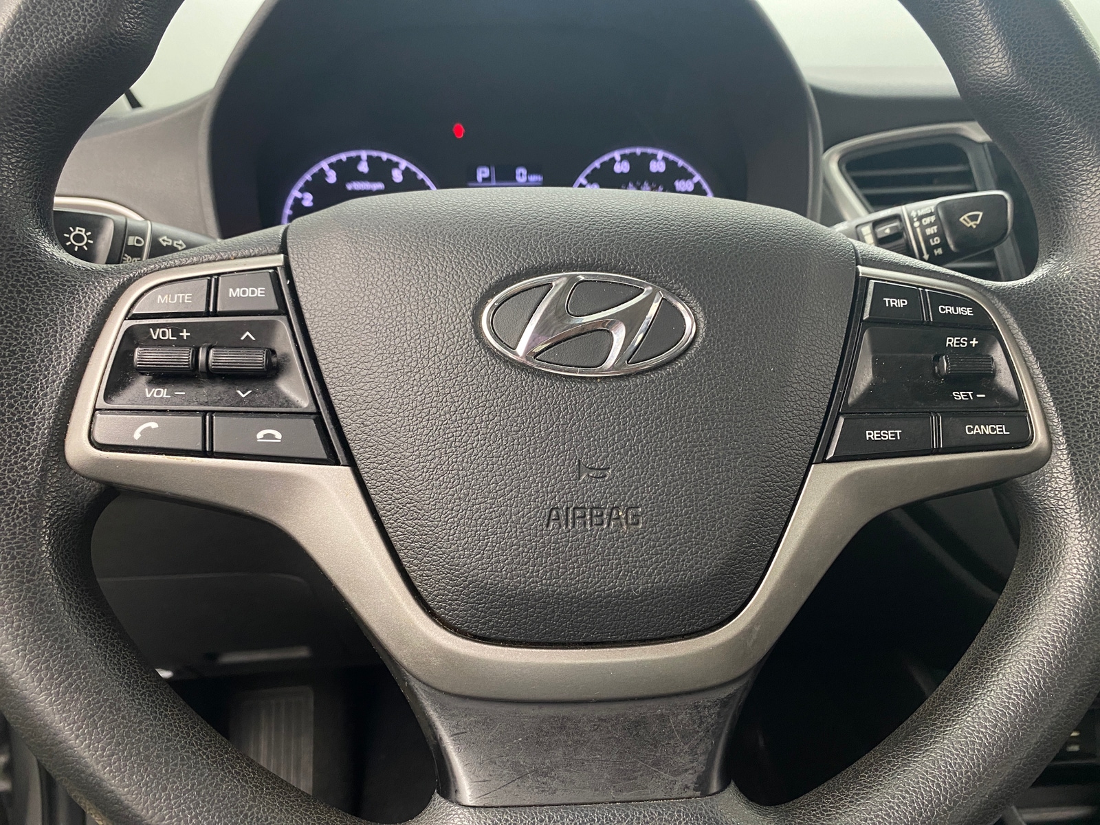 Thumbnail: 2021 Hyundai Accent - 5