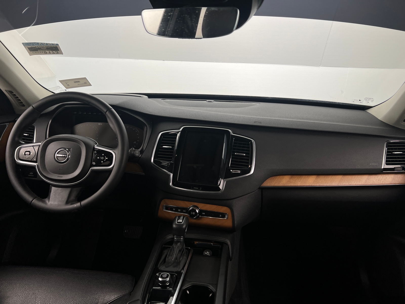 Thumbnail: 2022 Volvo XC90 - 2