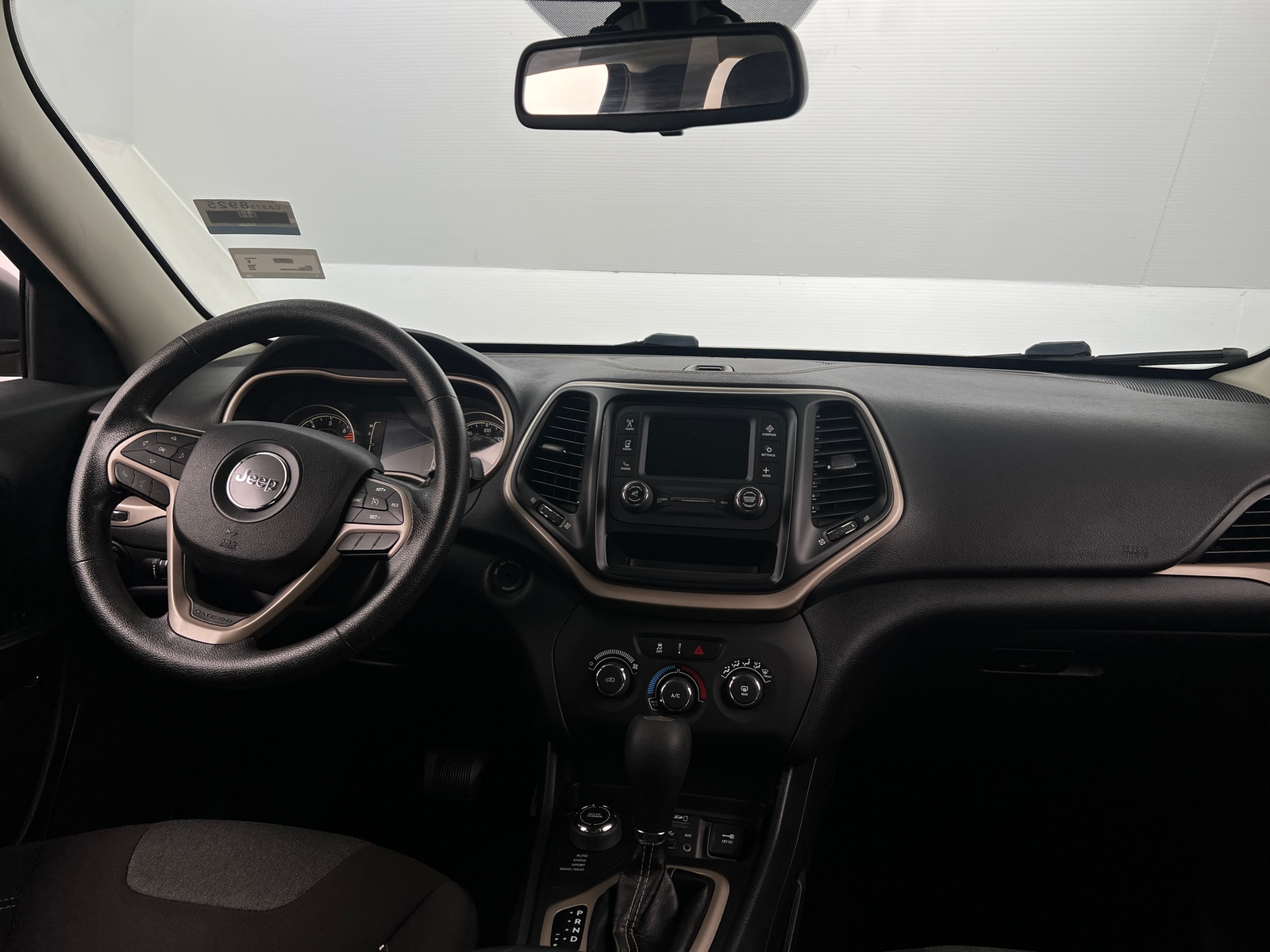 Thumbnail: 2016 Jeep Cherokee - 3