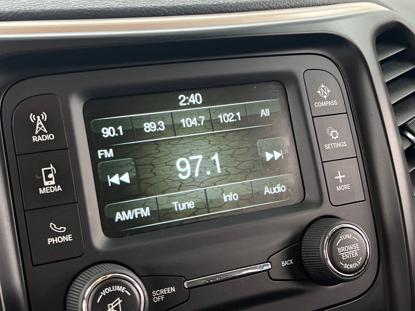 Thumbnail: 2016 Jeep Cherokee - 4