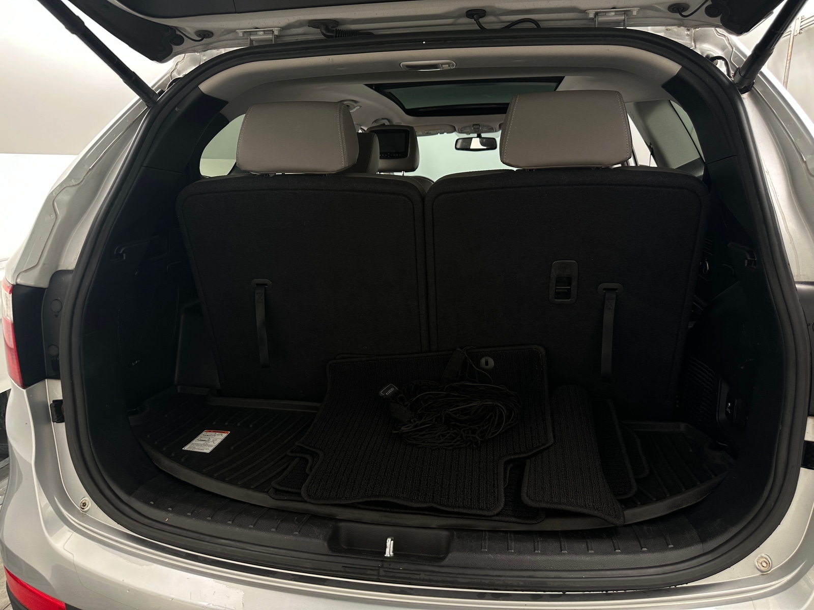 Thumbnail: 2016 Hyundai Santa Fe - 6