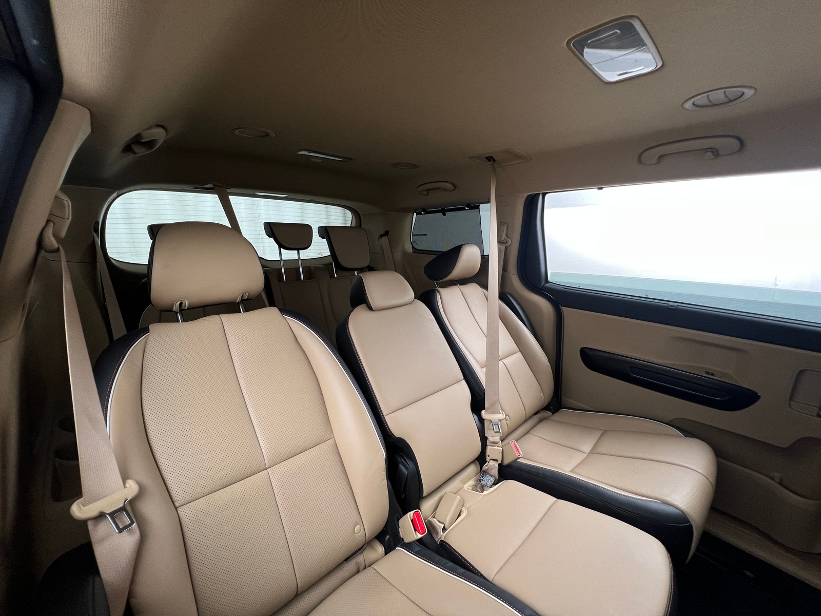 Thumbnail: 2016 Kia Sedona - 5