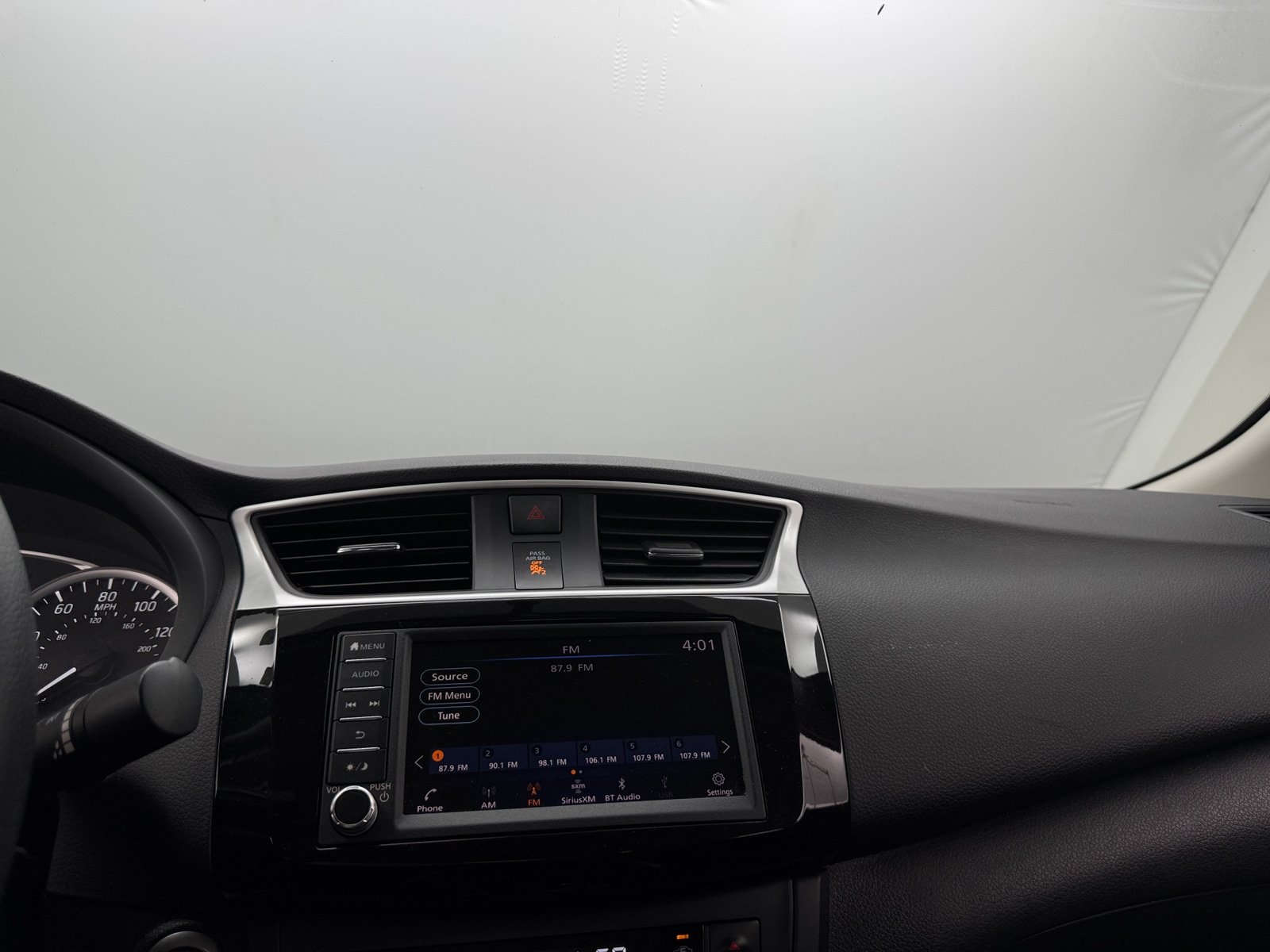 Thumbnail: 2019 Nissan Sentra - 4