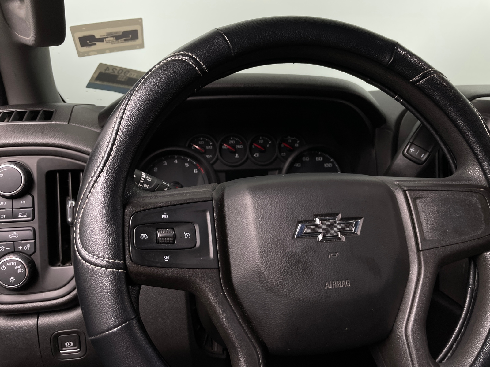 Thumbnail: 2021 Chevrolet Silverado 1500 - 5
