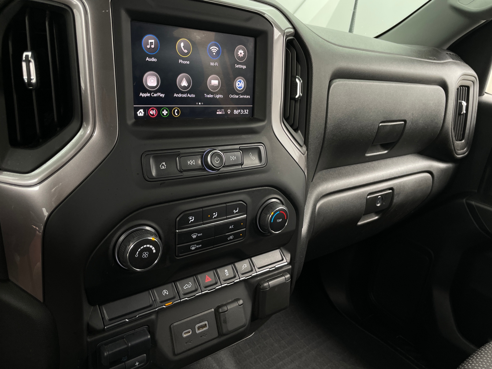 Thumbnail: 2021 Chevrolet Silverado 1500 - 4
