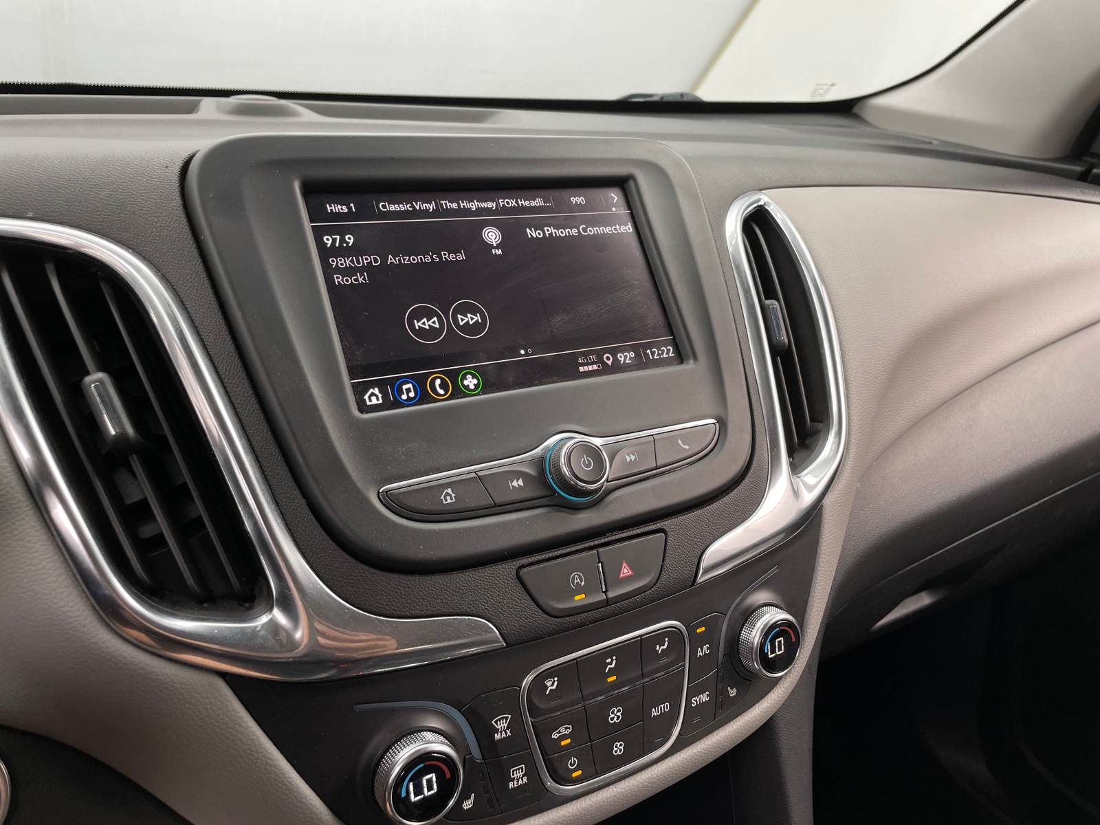 Thumbnail: 2024 Chevrolet Equinox - 4