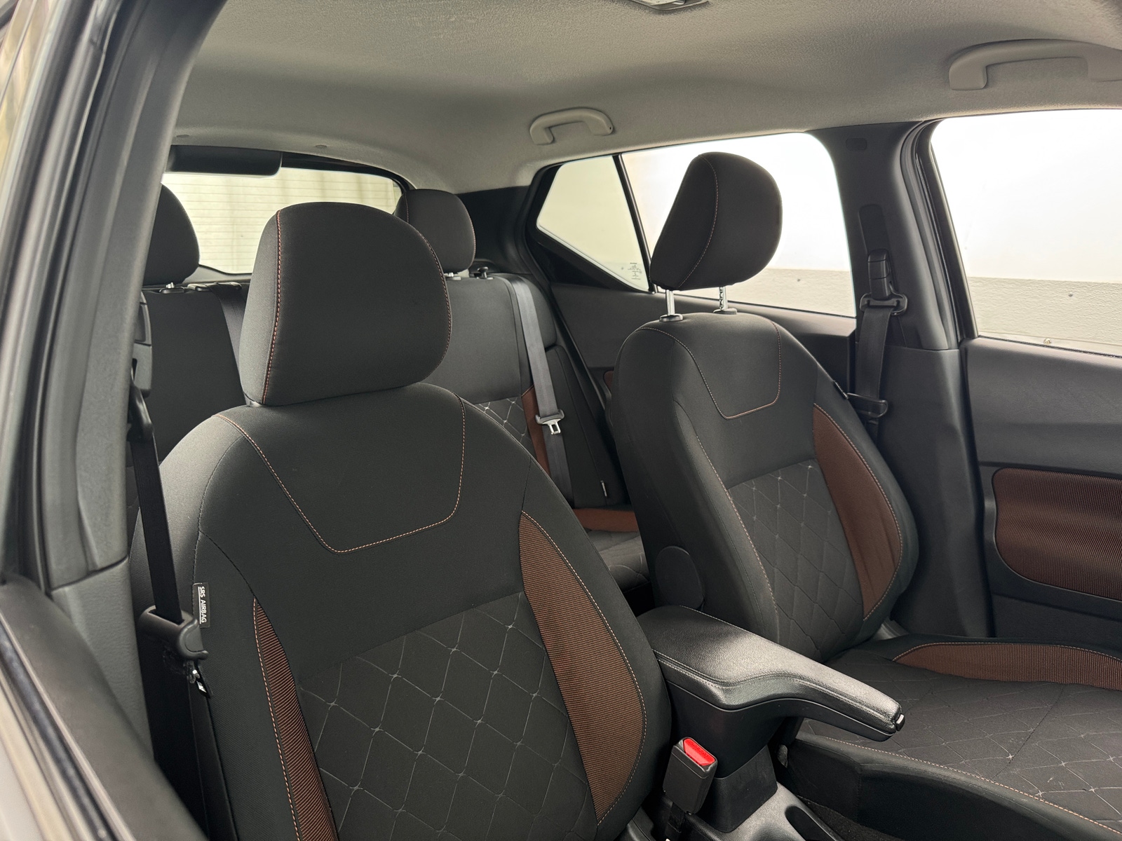Thumbnail: 2020 Nissan Kicks - 2