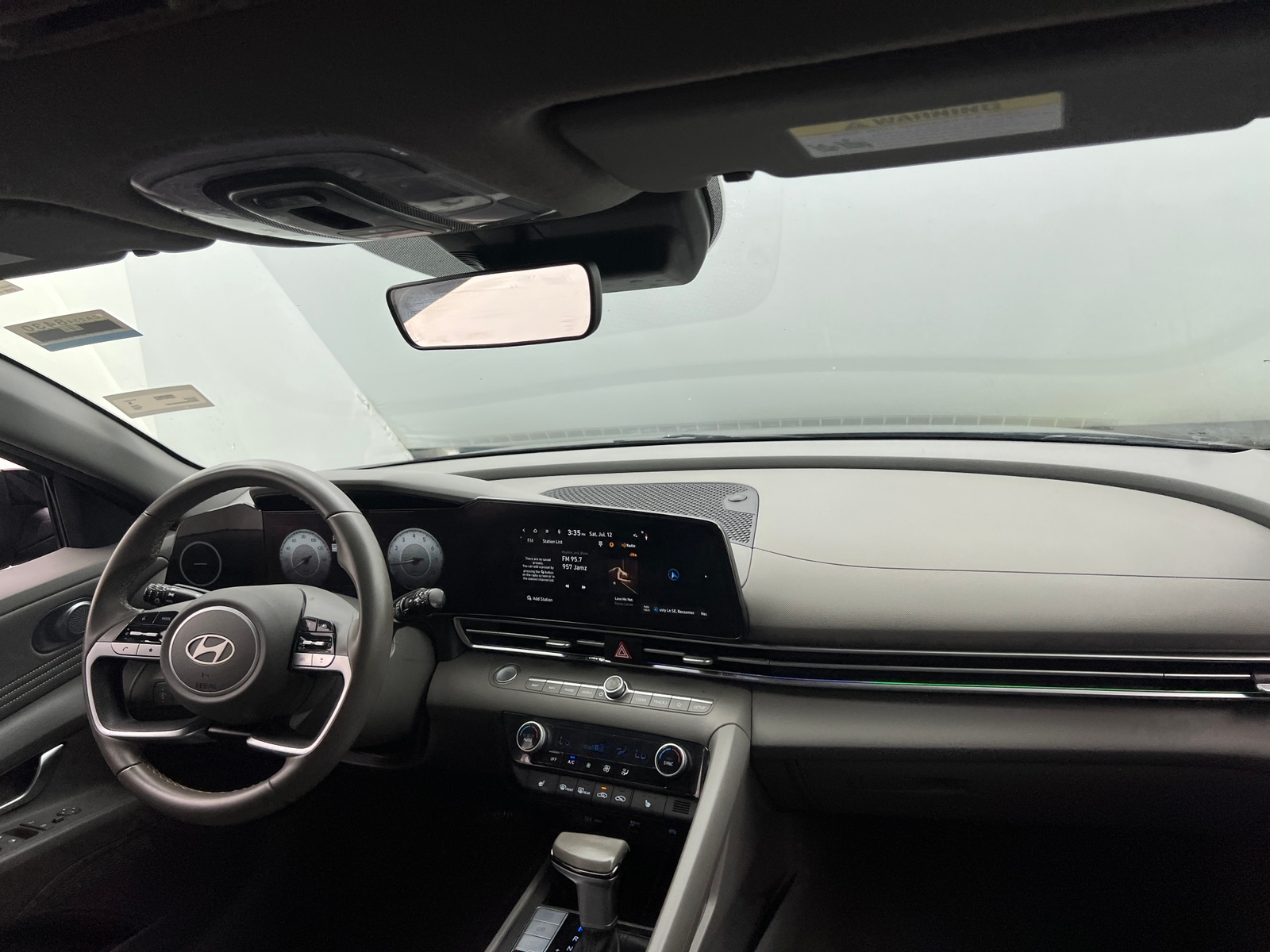 Thumbnail: 2024 Hyundai Elantra - 3
