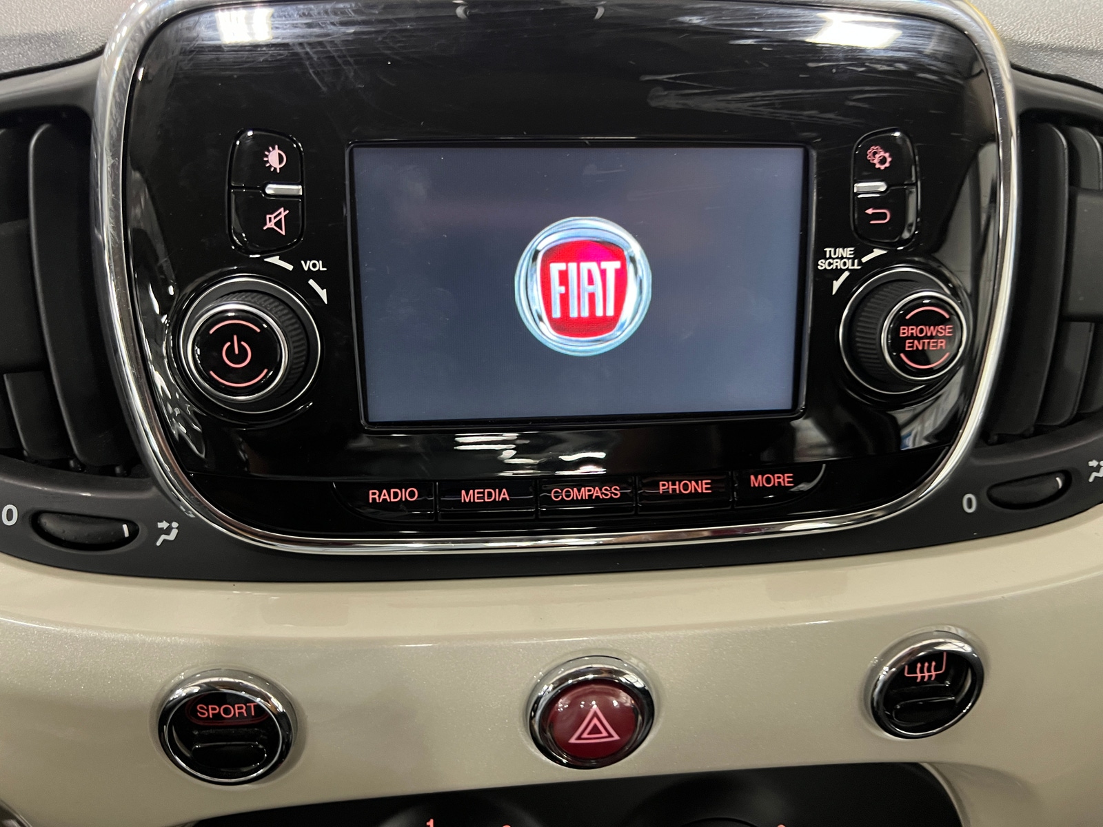 Thumbnail: 2017 Fiat 500 - 4