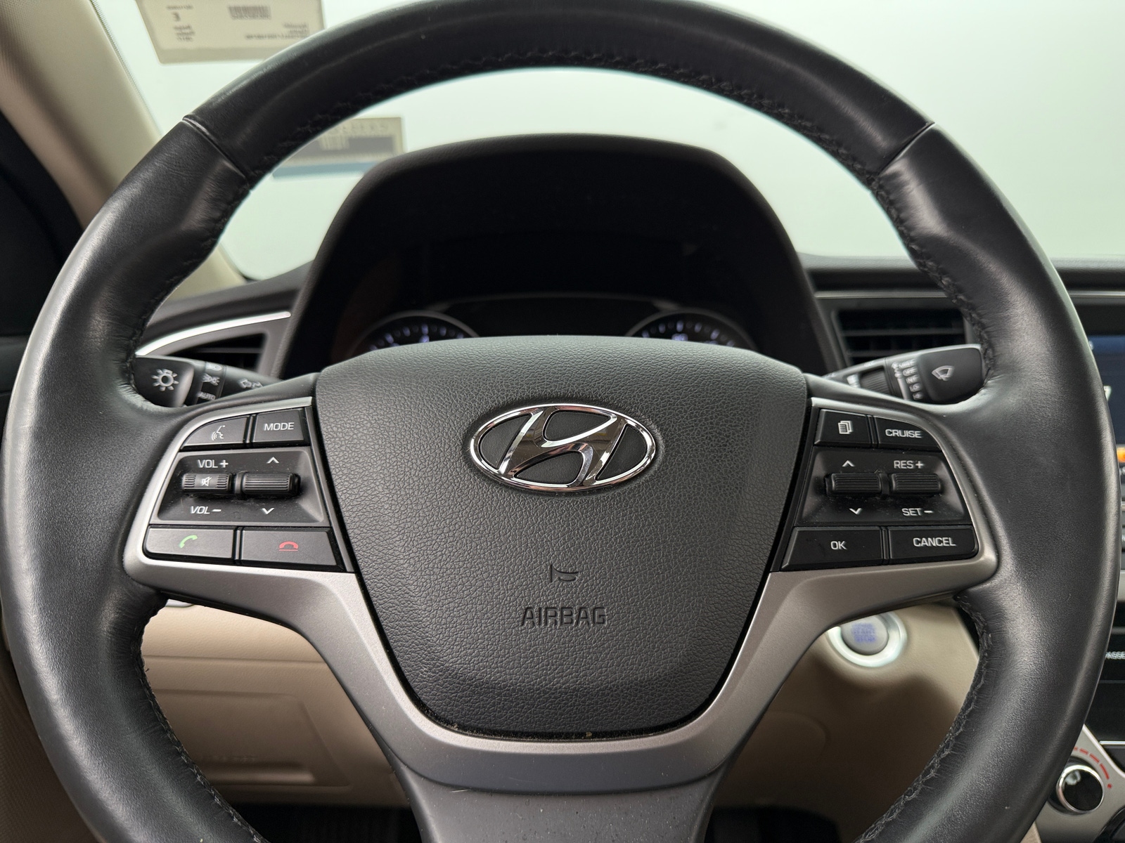 Thumbnail: 2017 Hyundai Elantra - 5