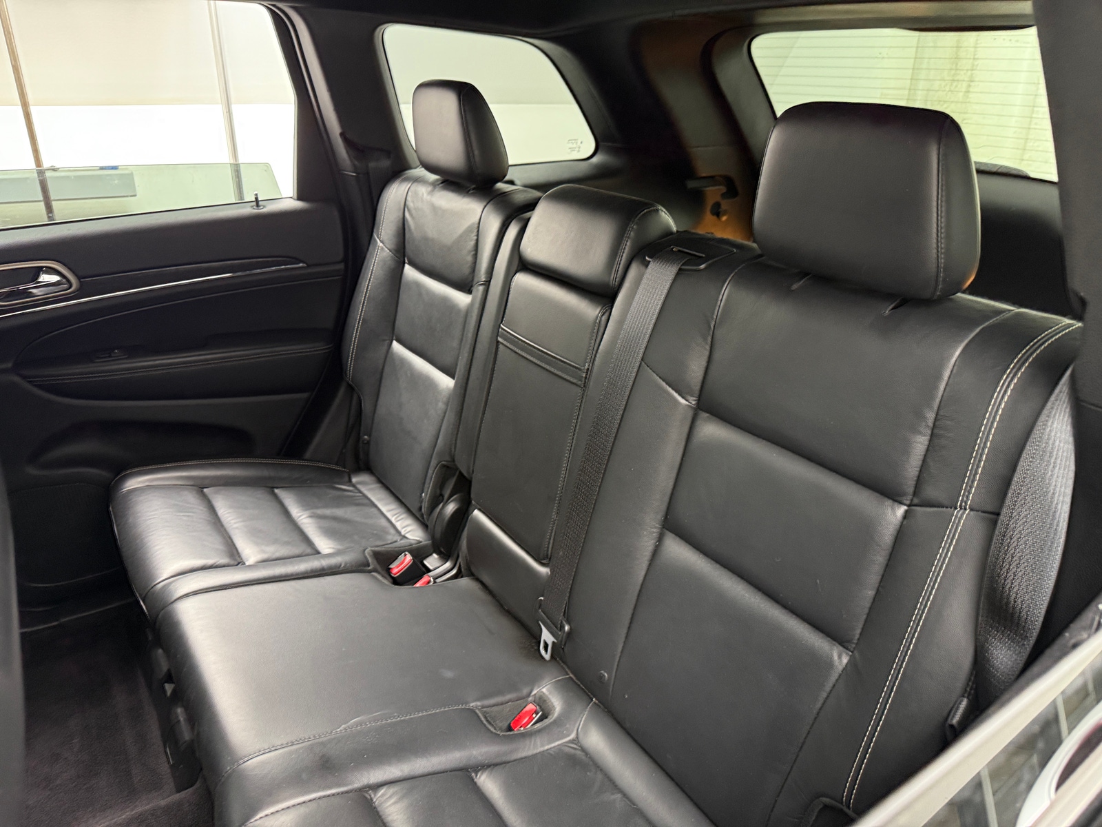 Thumbnail: 2017 Jeep Grand Cherokee - 6