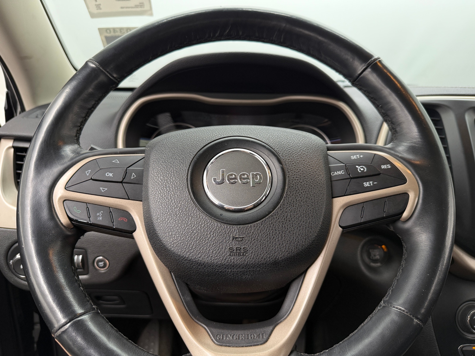Thumbnail: 2014 Jeep Cherokee - 4