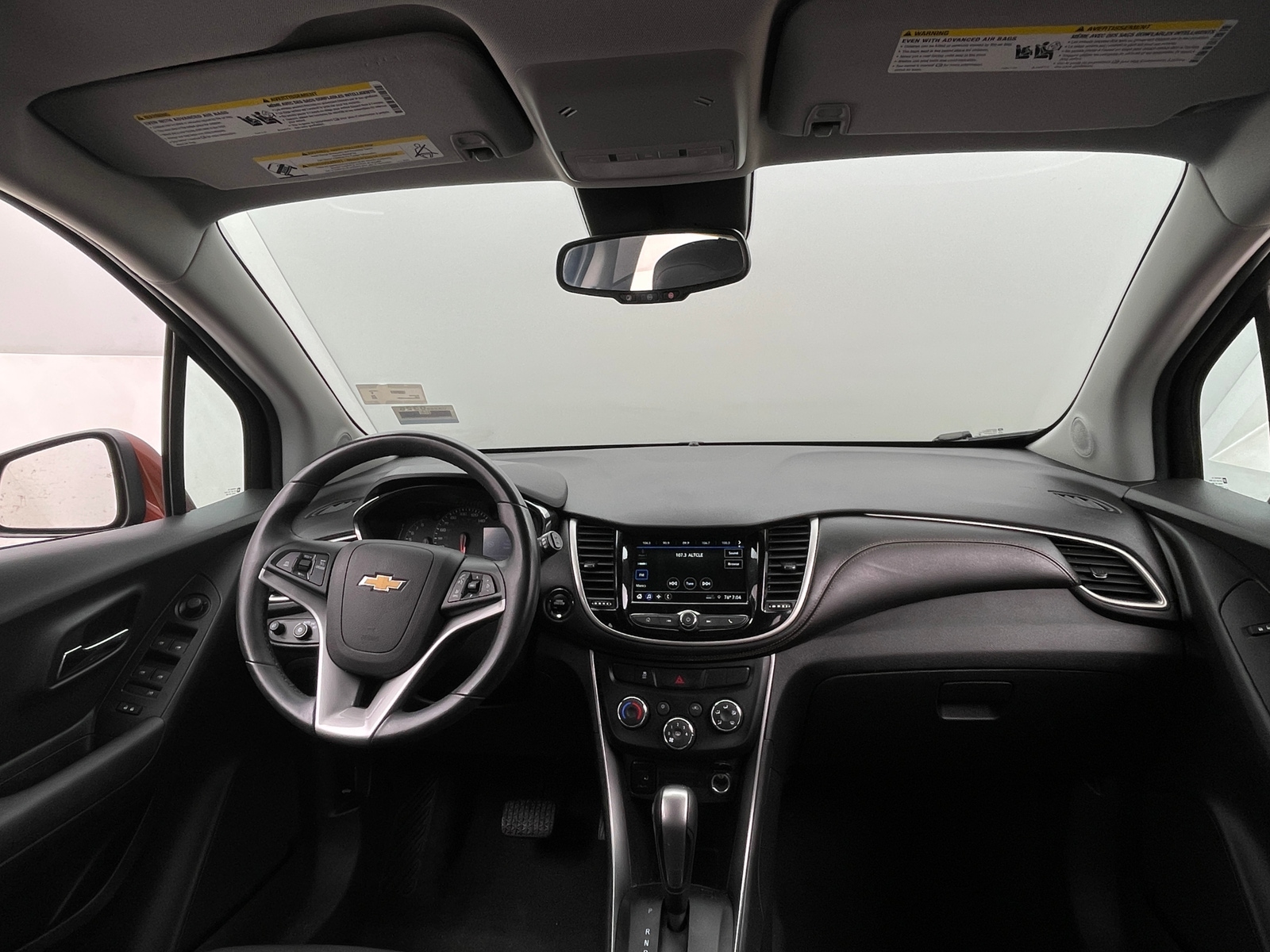 Thumbnail: 2019 Chevrolet Trax - 3
