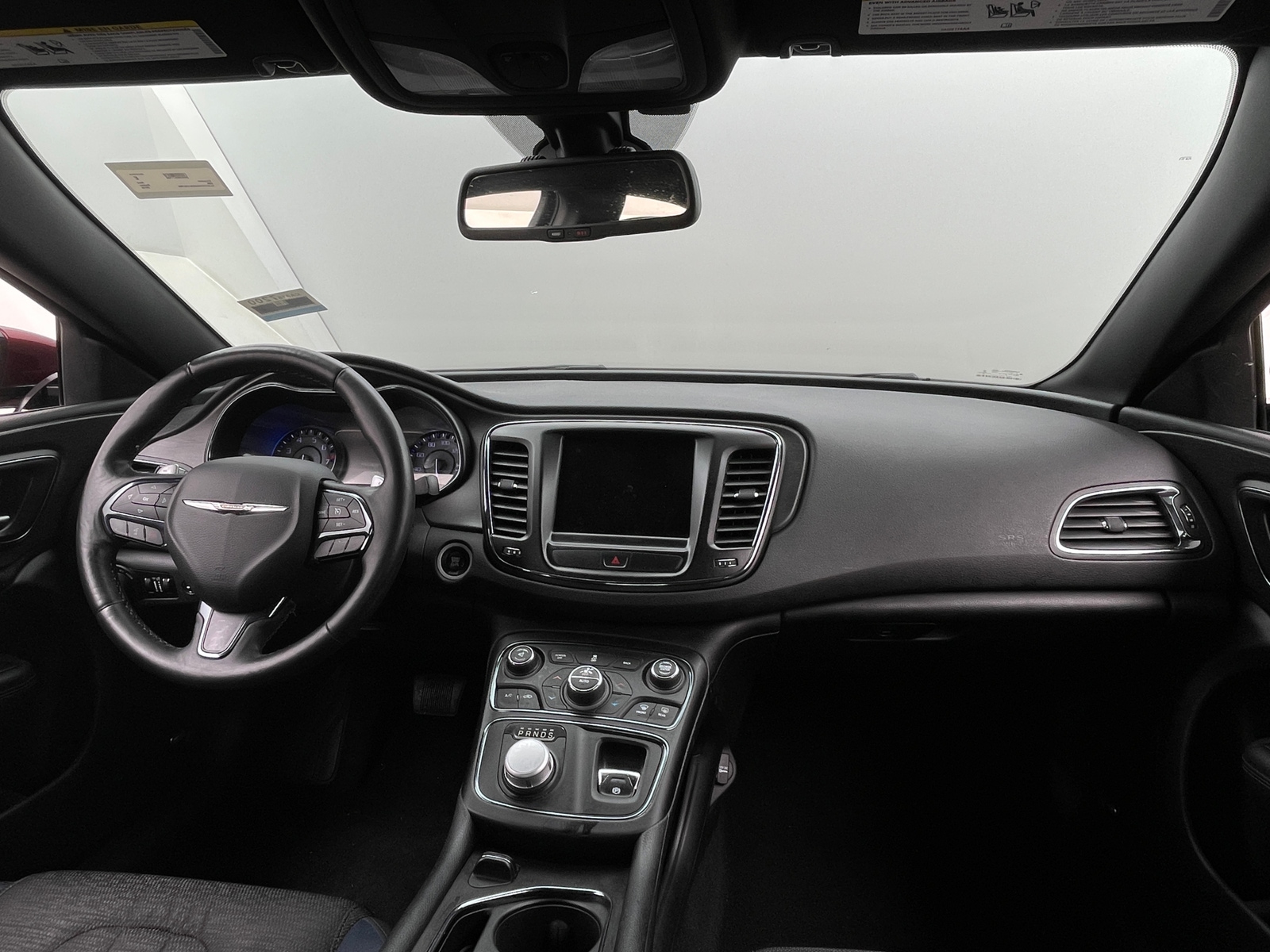 Thumbnail: 2016 Chrysler 200 - 3