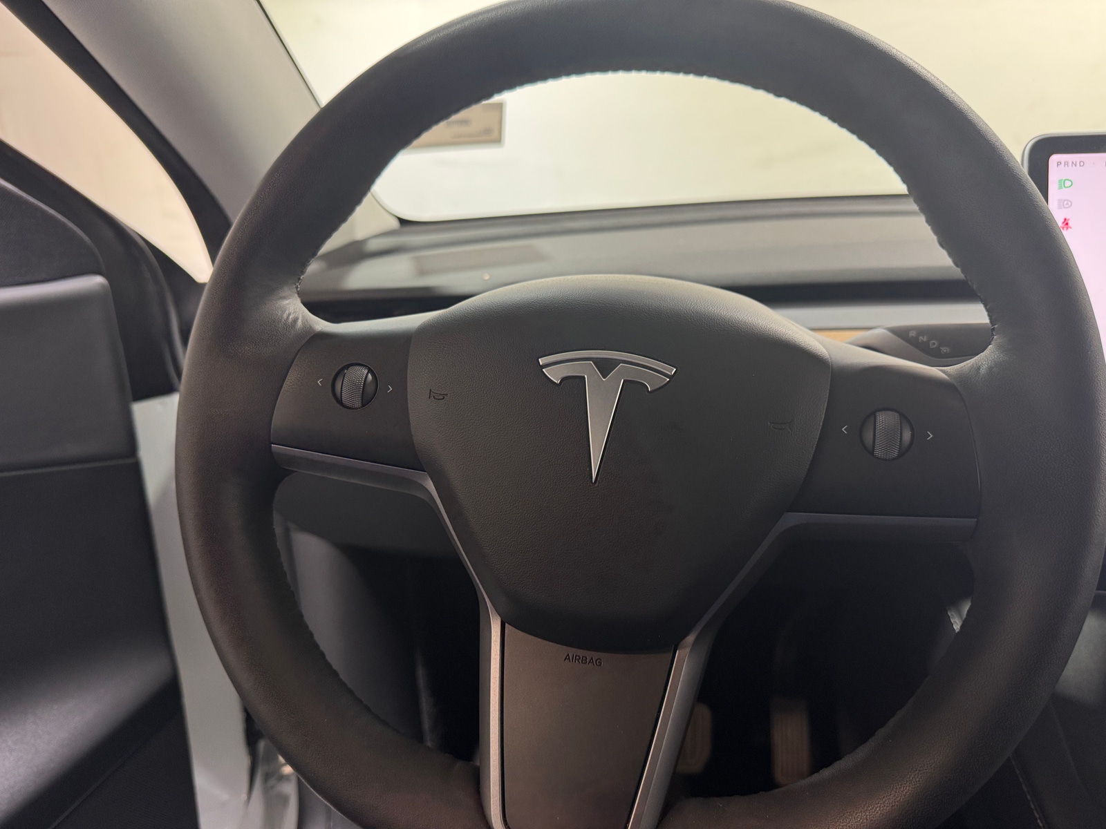 Thumbnail: 2022 Tesla Model Y - 4