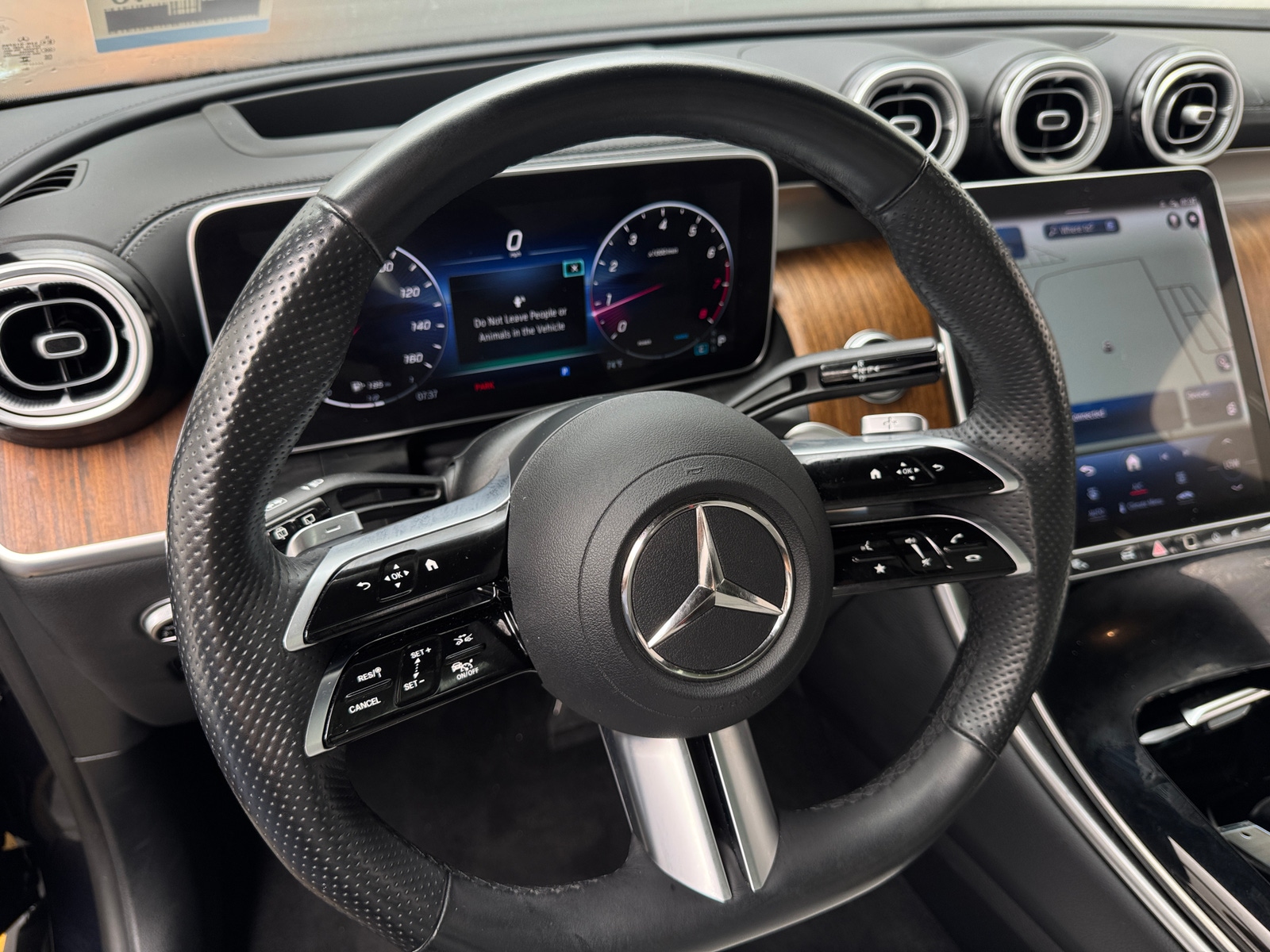 Thumbnail: 2023 Mercedes-Benz GLC - 4
