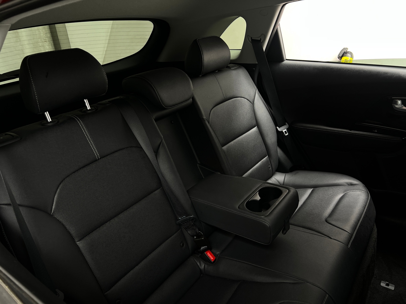 Thumbnail: 2022 Kia Niro - 5