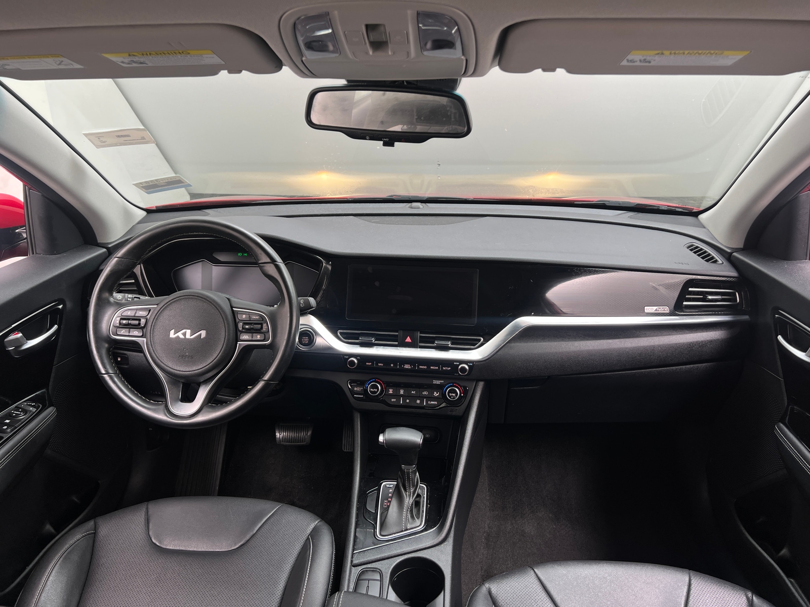 Thumbnail: 2022 Kia Niro - 2