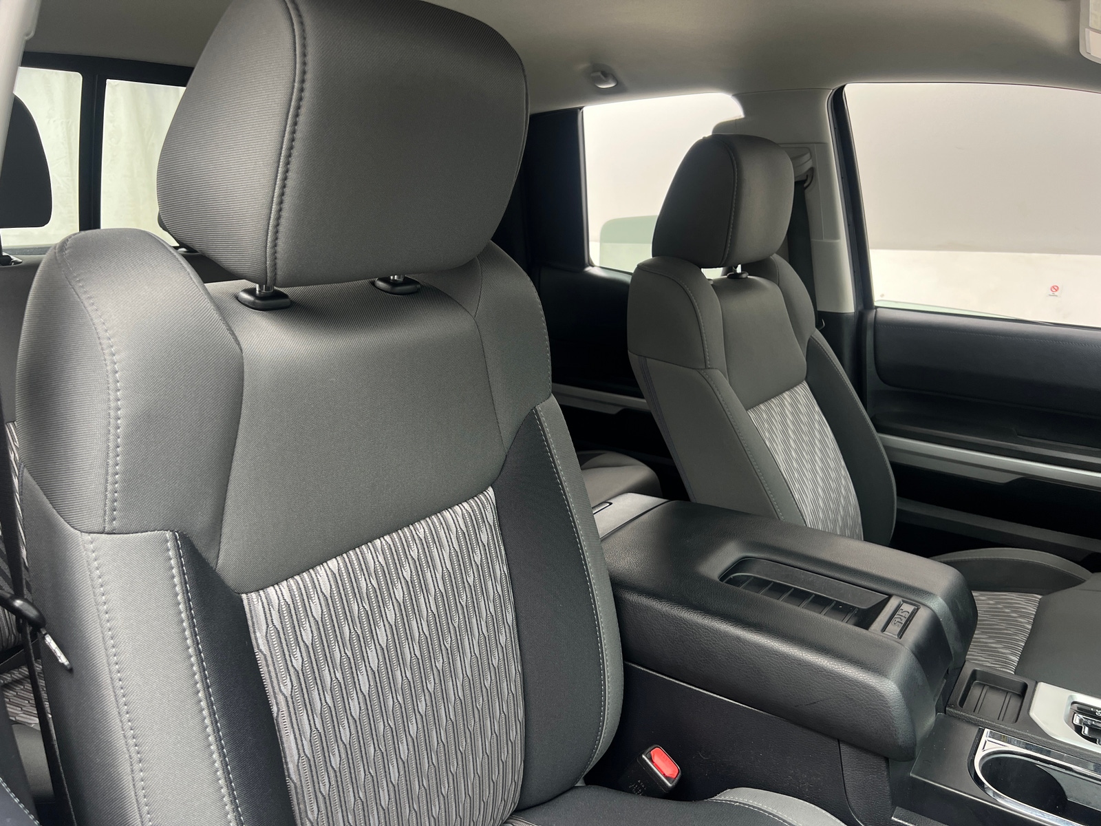 Thumbnail: 2018 Toyota Tundra - 2