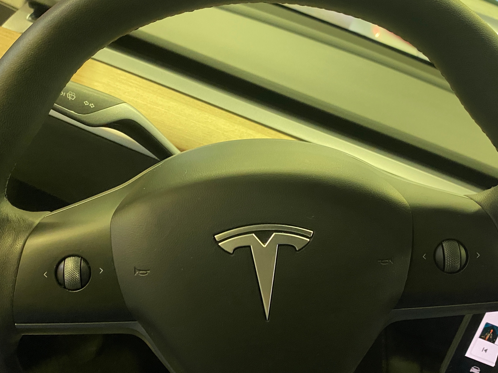 Thumbnail: 2023 Tesla Model 3 - 4