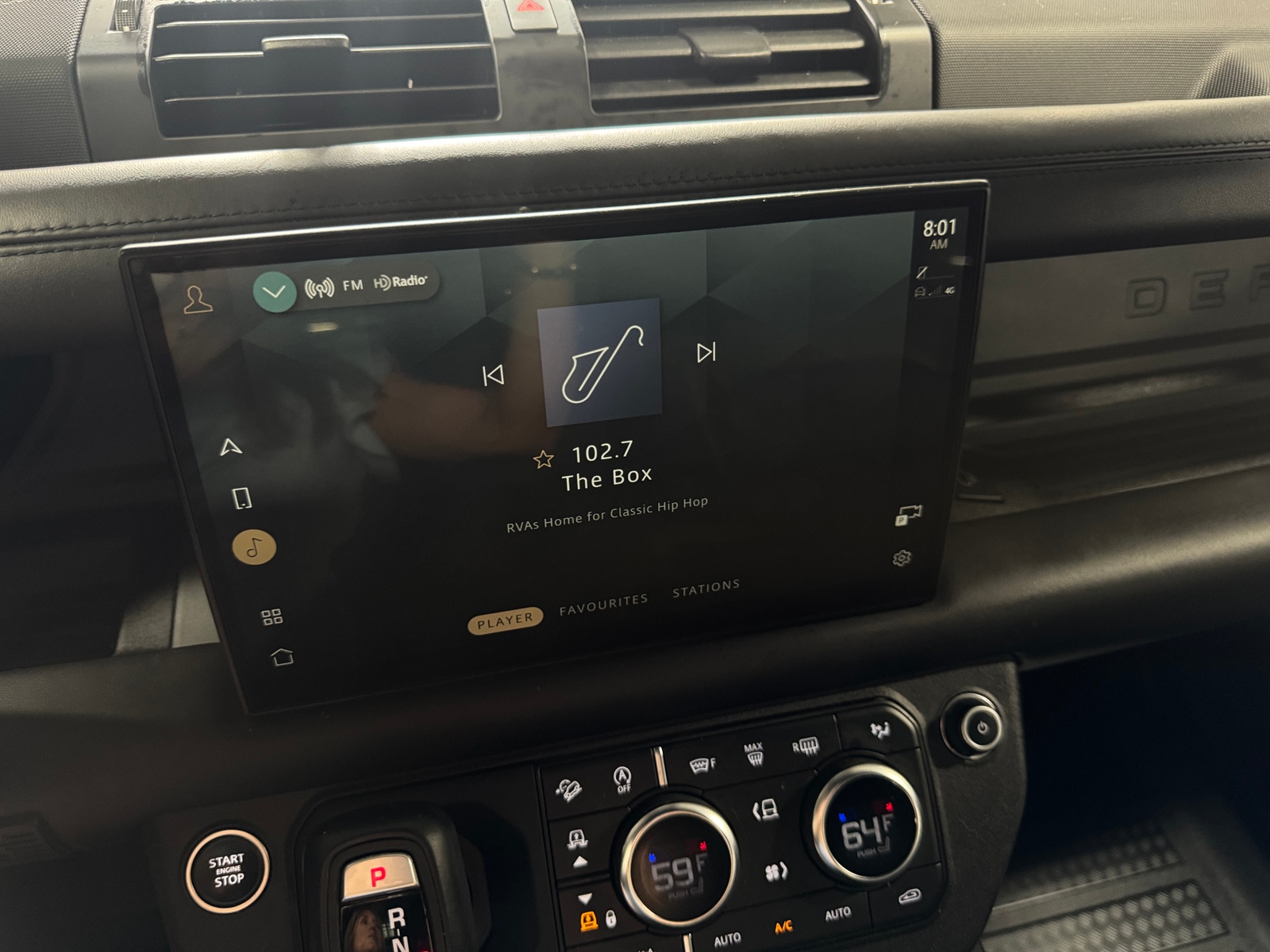 Thumbnail: 2022 Land Rover Defender - 3