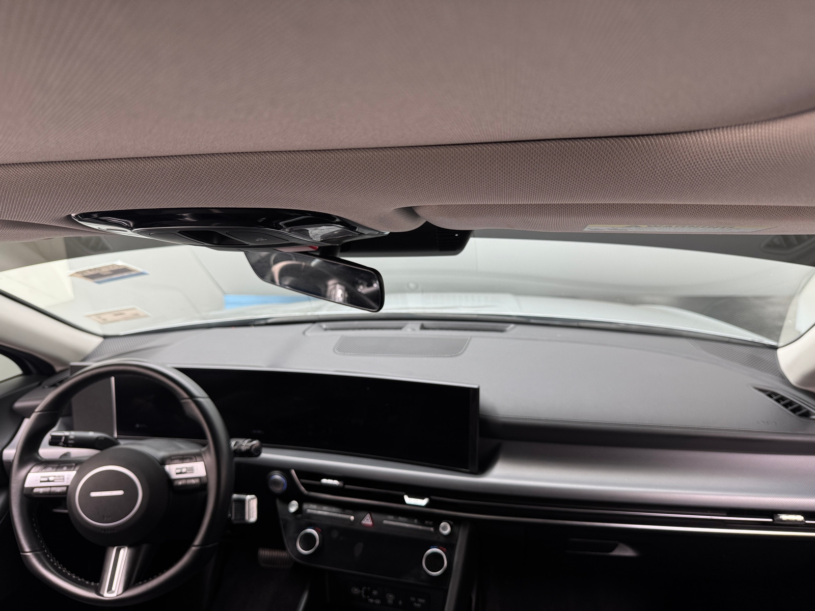 Thumbnail: 2024 Hyundai Sonata - 3