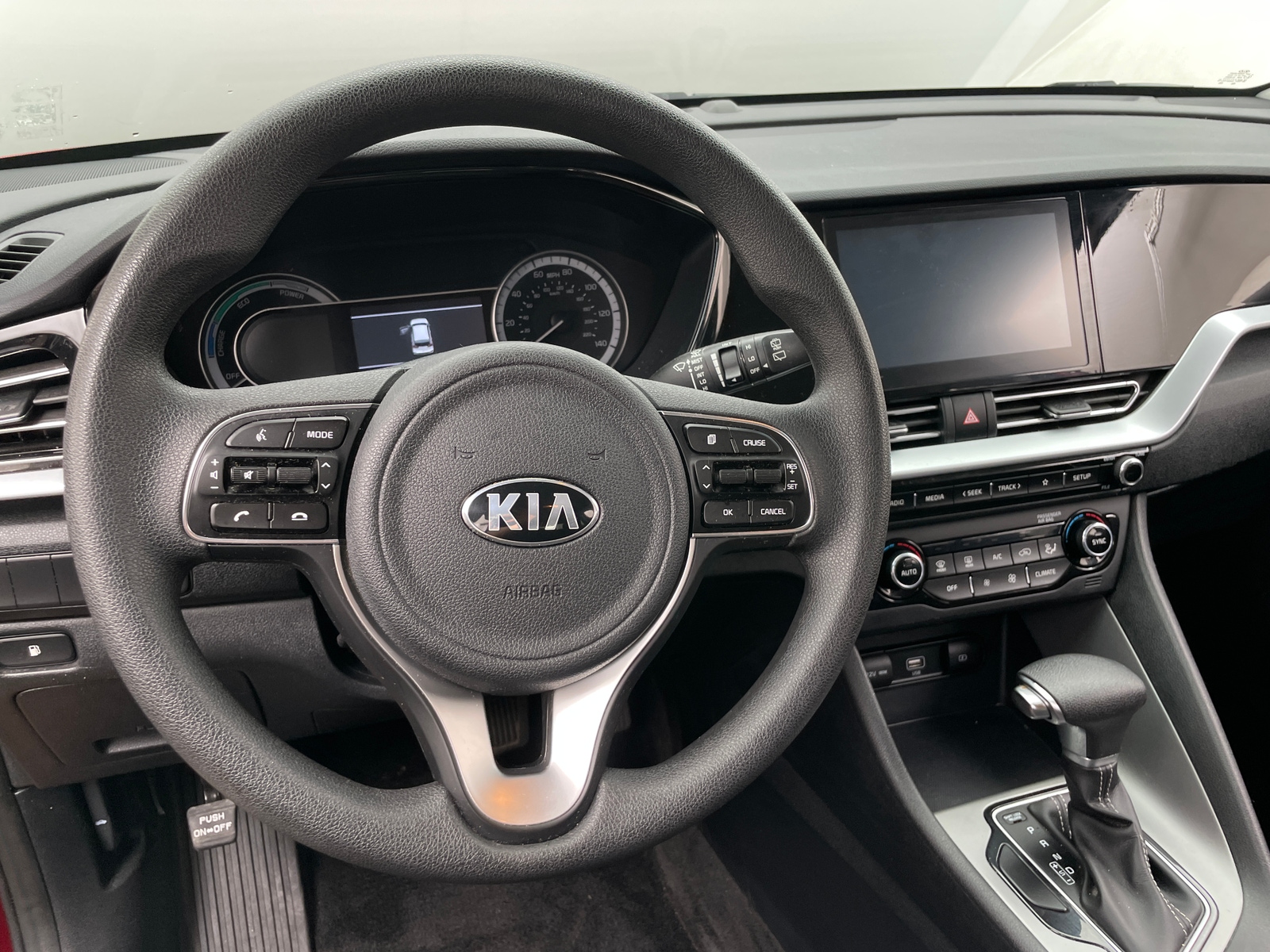 Thumbnail: 2020 Kia Niro - 5