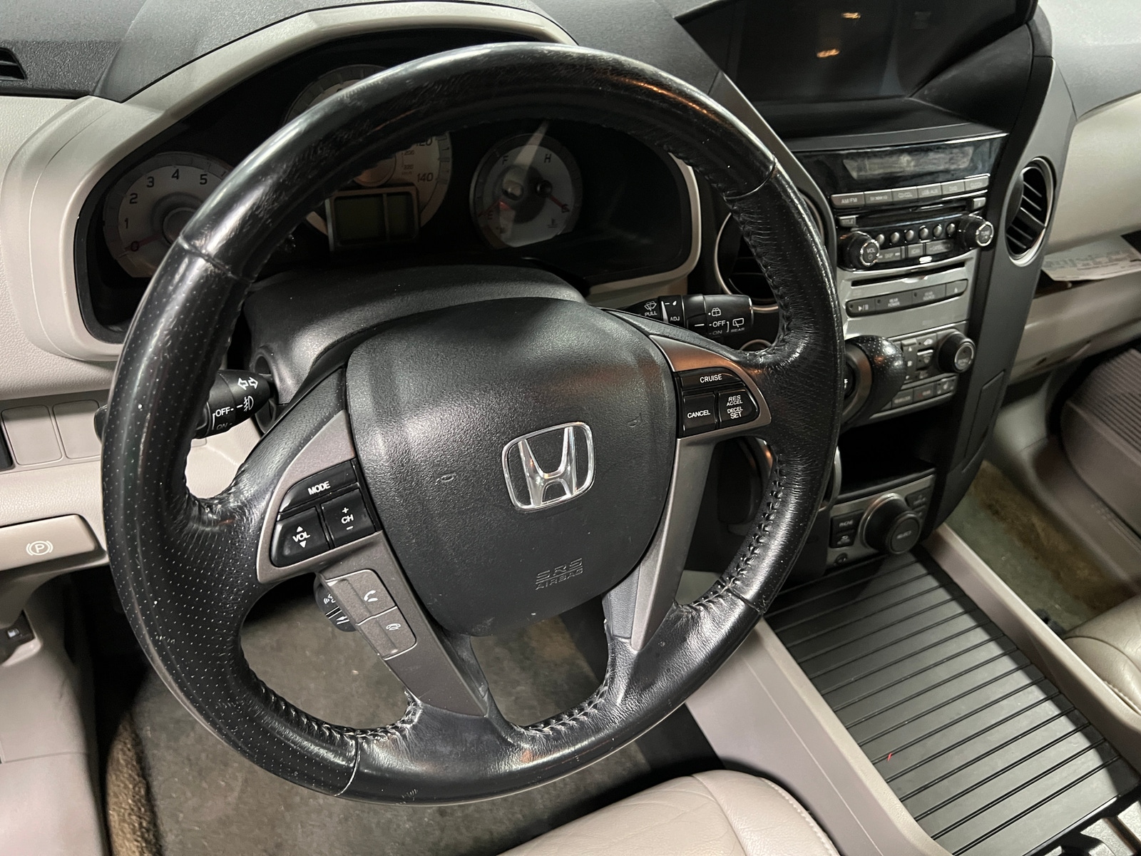 Thumbnail: 2013 Honda Pilot - 4